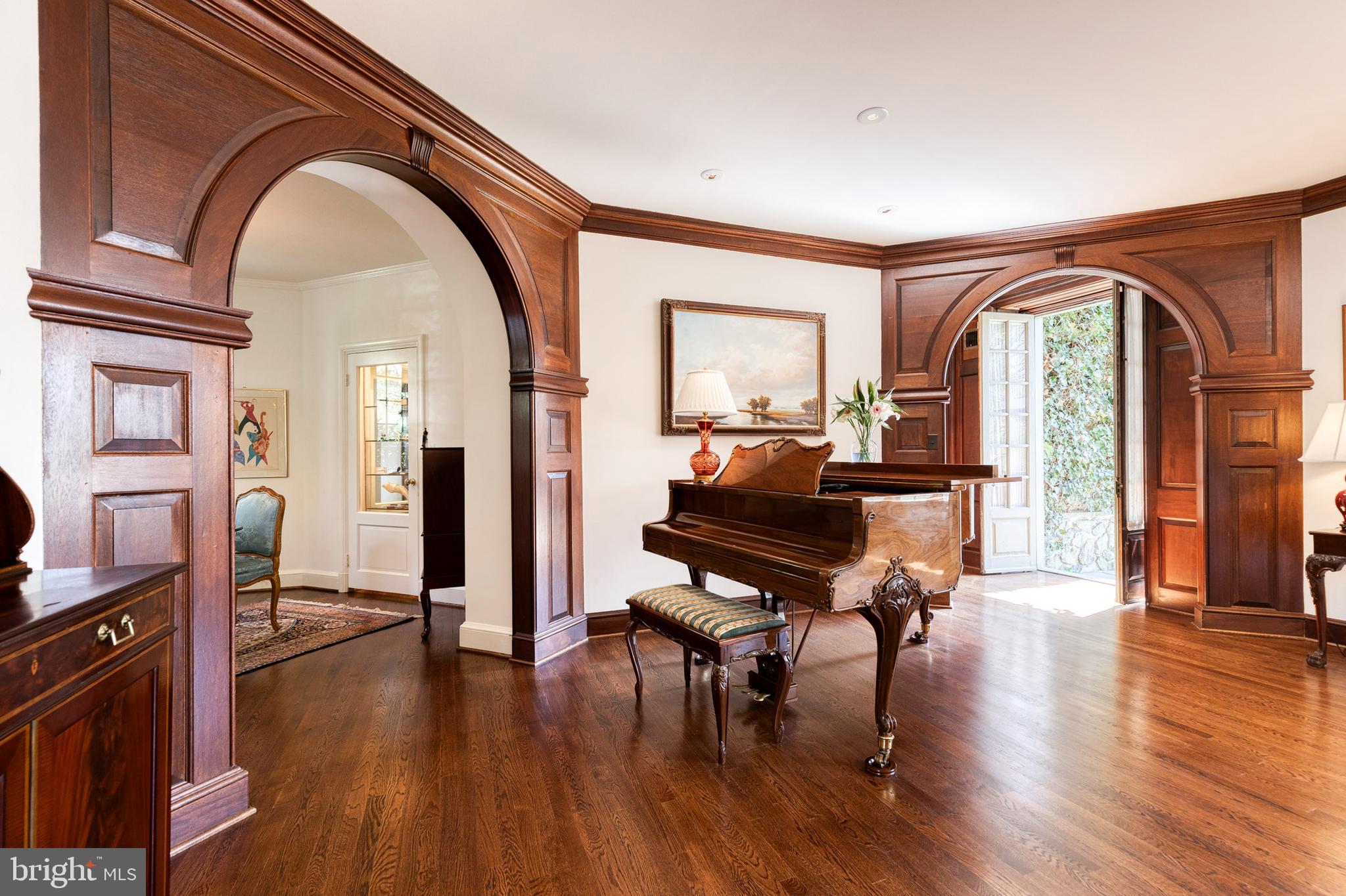 Real estate listing preview #38