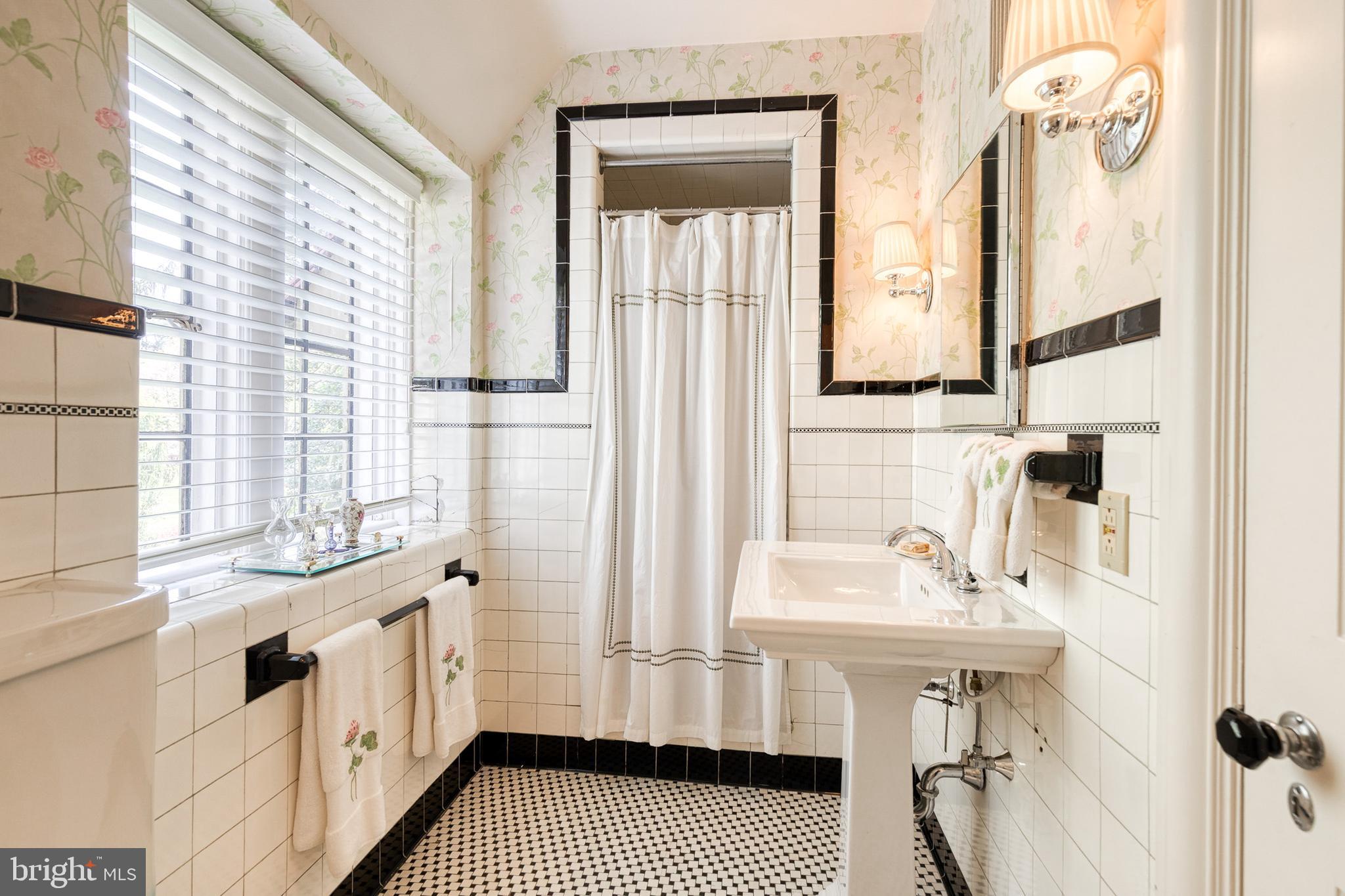 Real estate listing preview #86