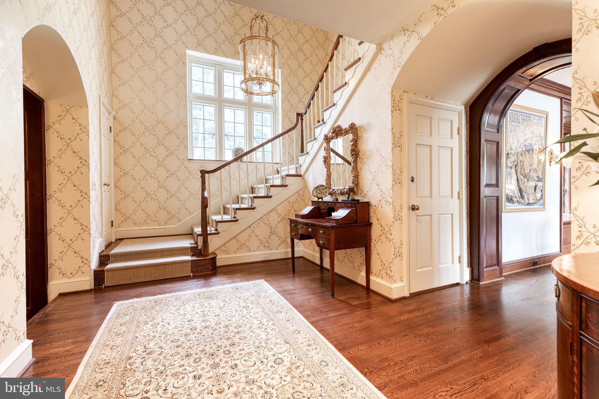 Real estate listing preview #25