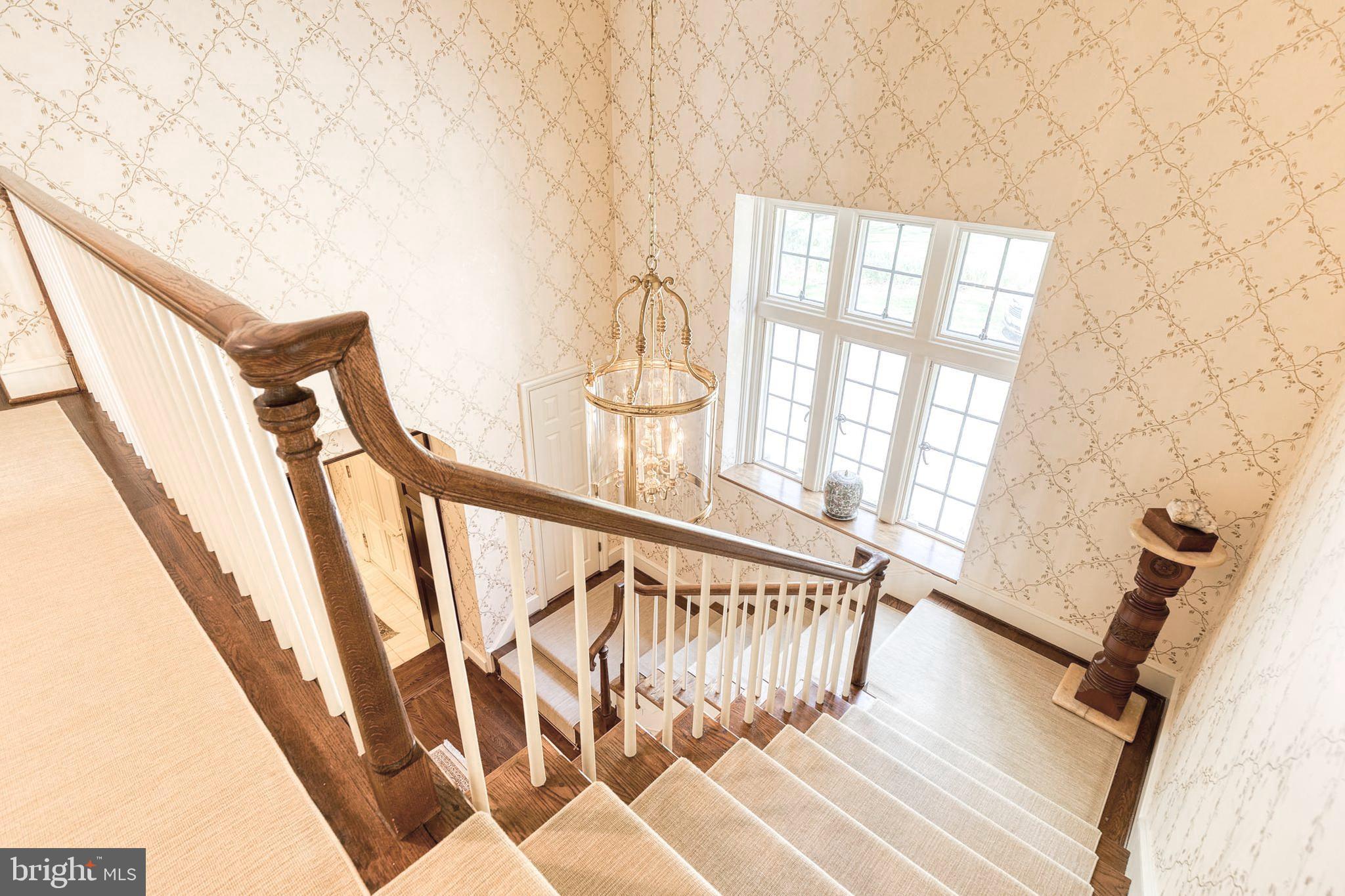 Real estate listing preview #77