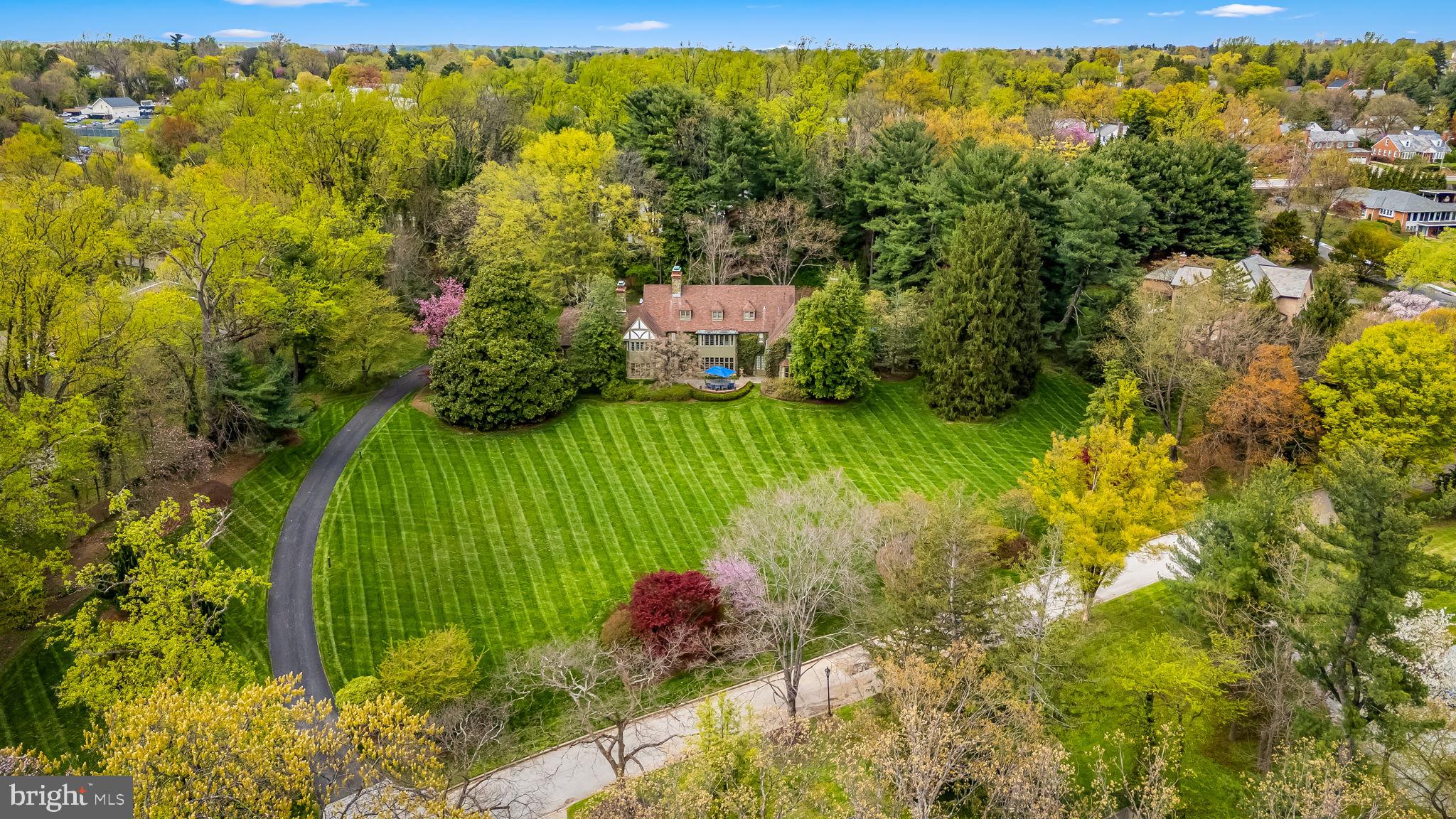 Real estate listing preview #11