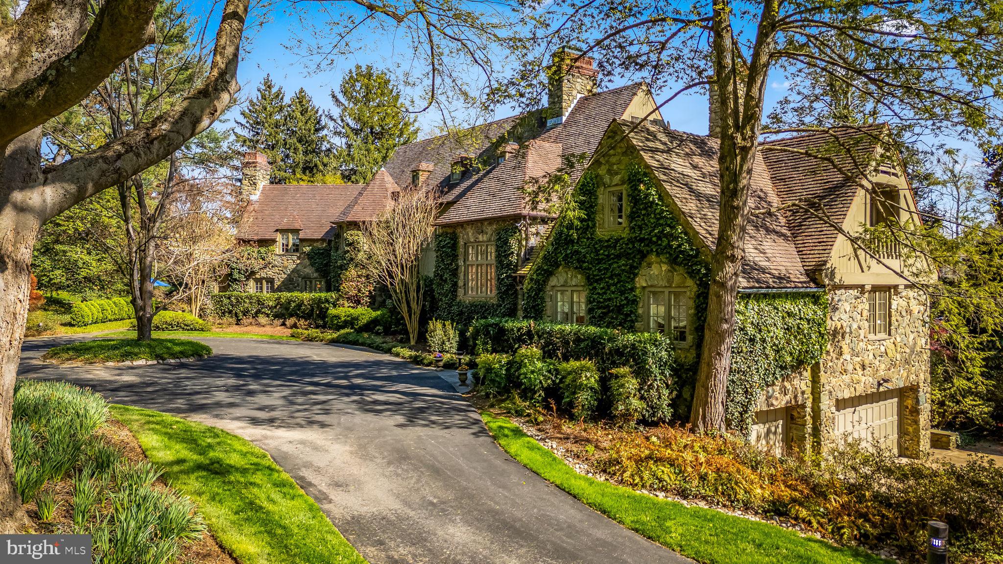 Real estate listing preview #16