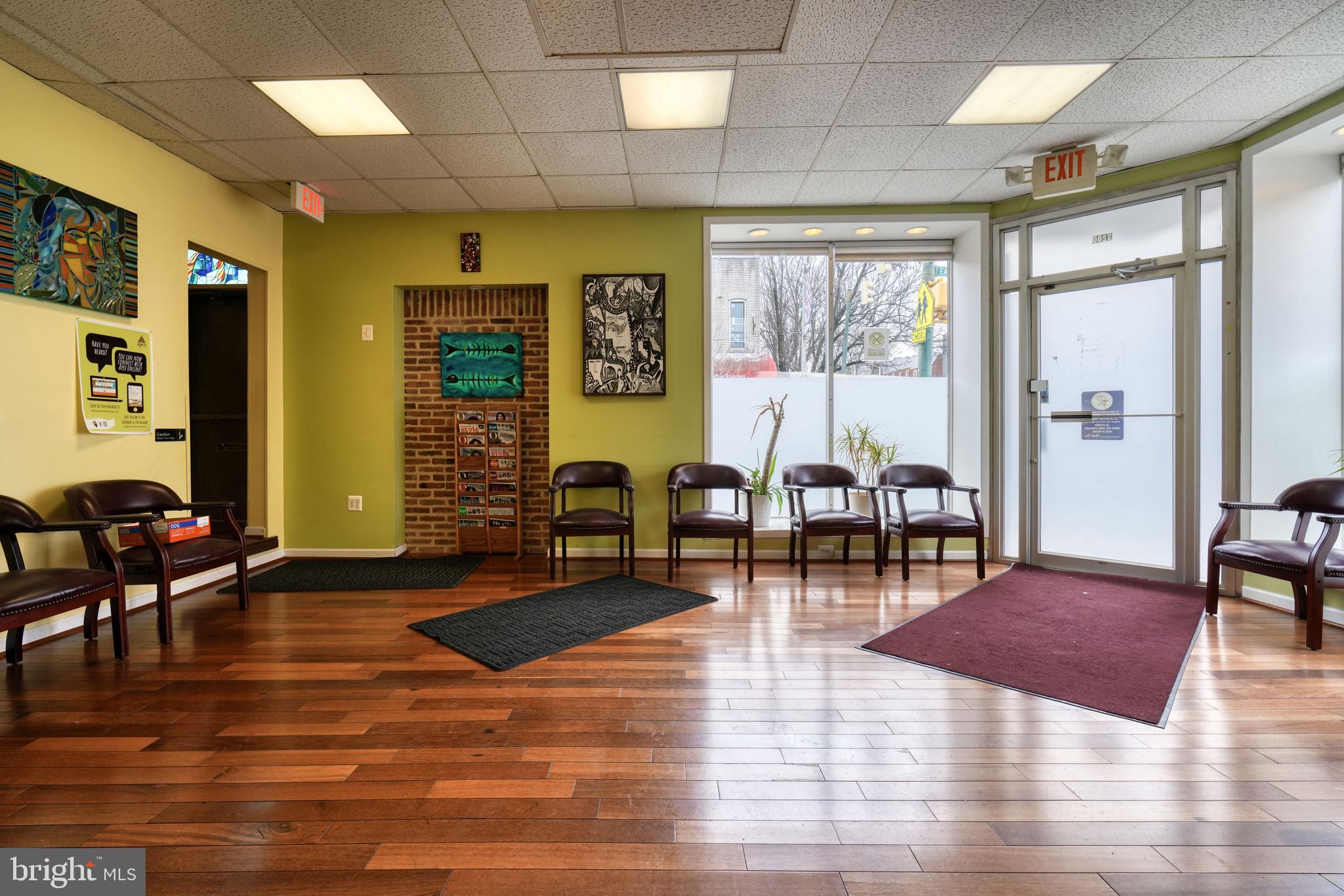 Real estate listing preview #2