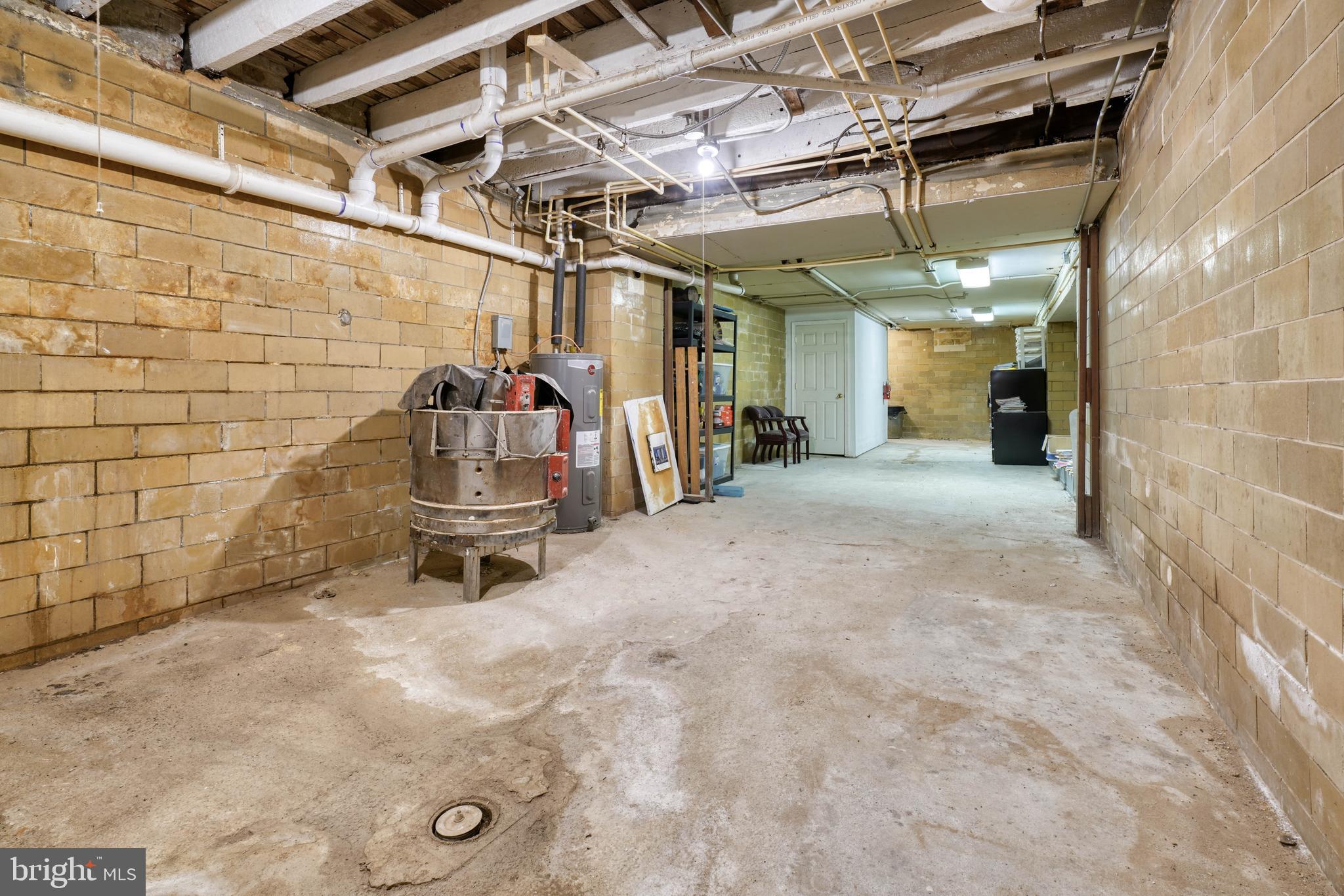 Real estate listing preview #33