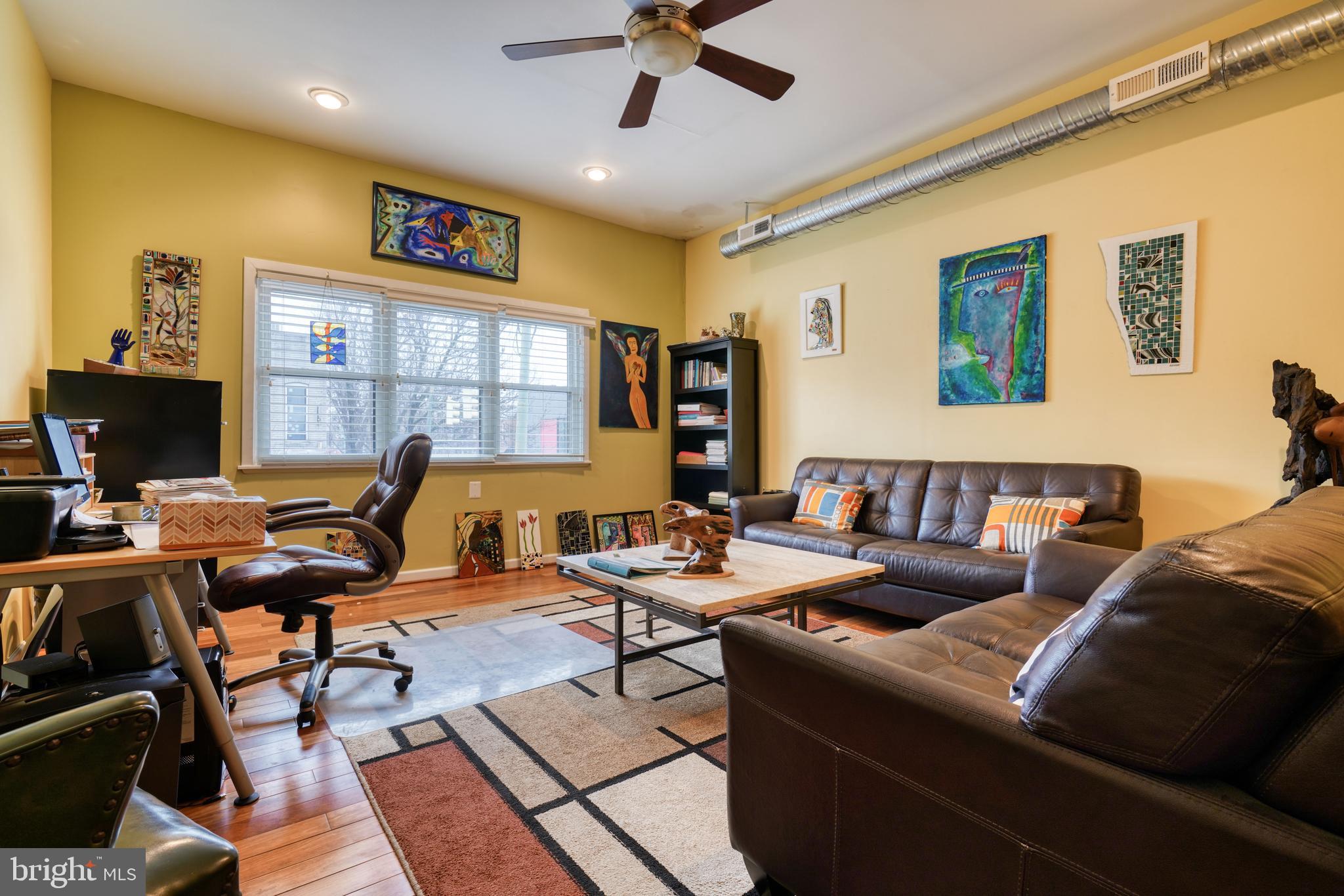 Real estate listing preview #6