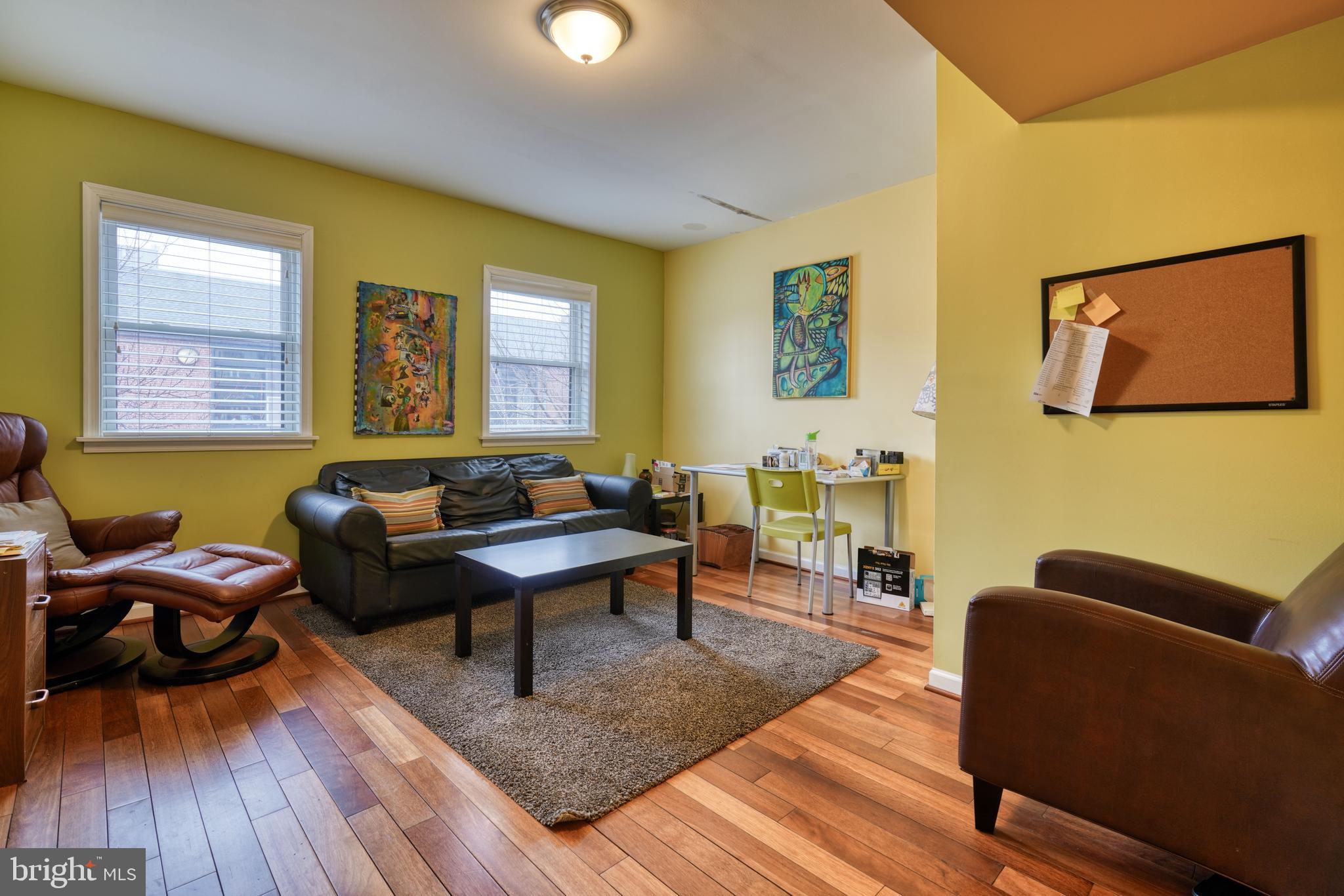 Real estate listing preview #25