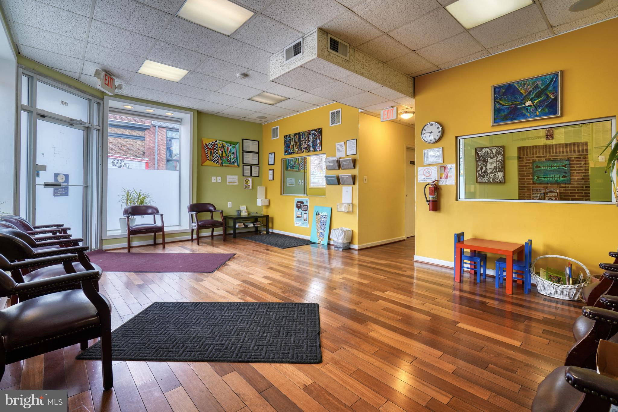 Real estate listing preview #4