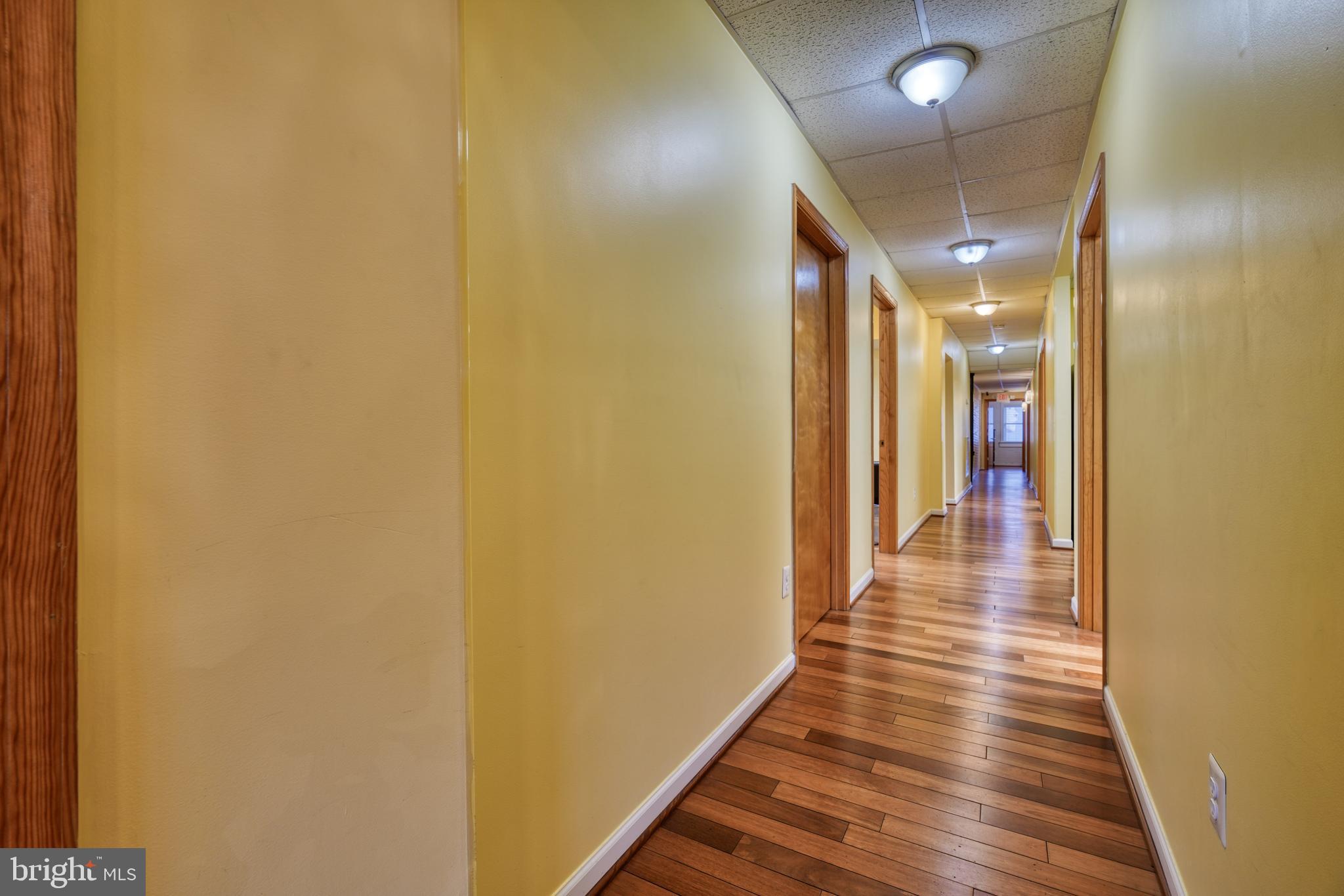 Real estate listing preview #22