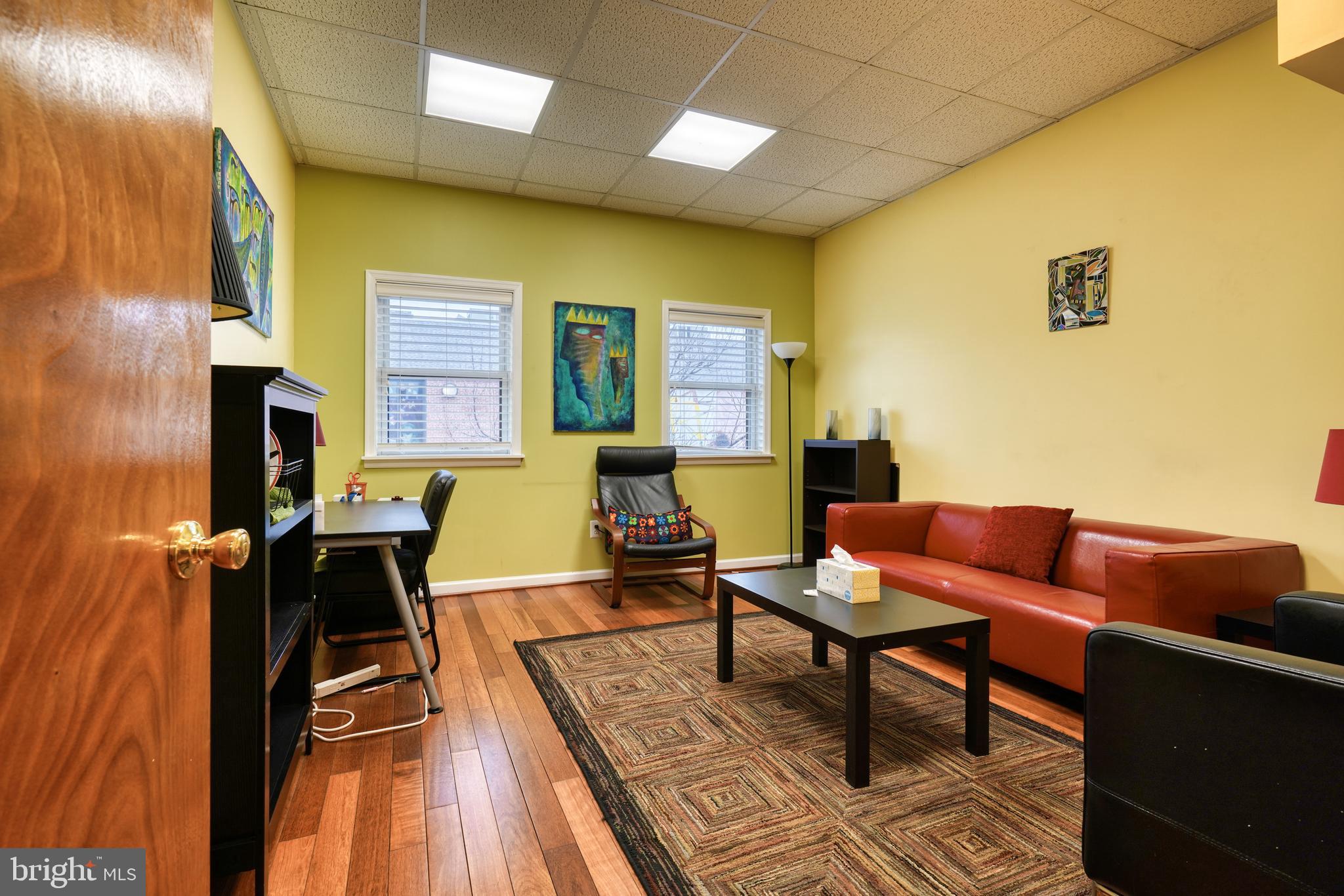 Real estate listing preview #24