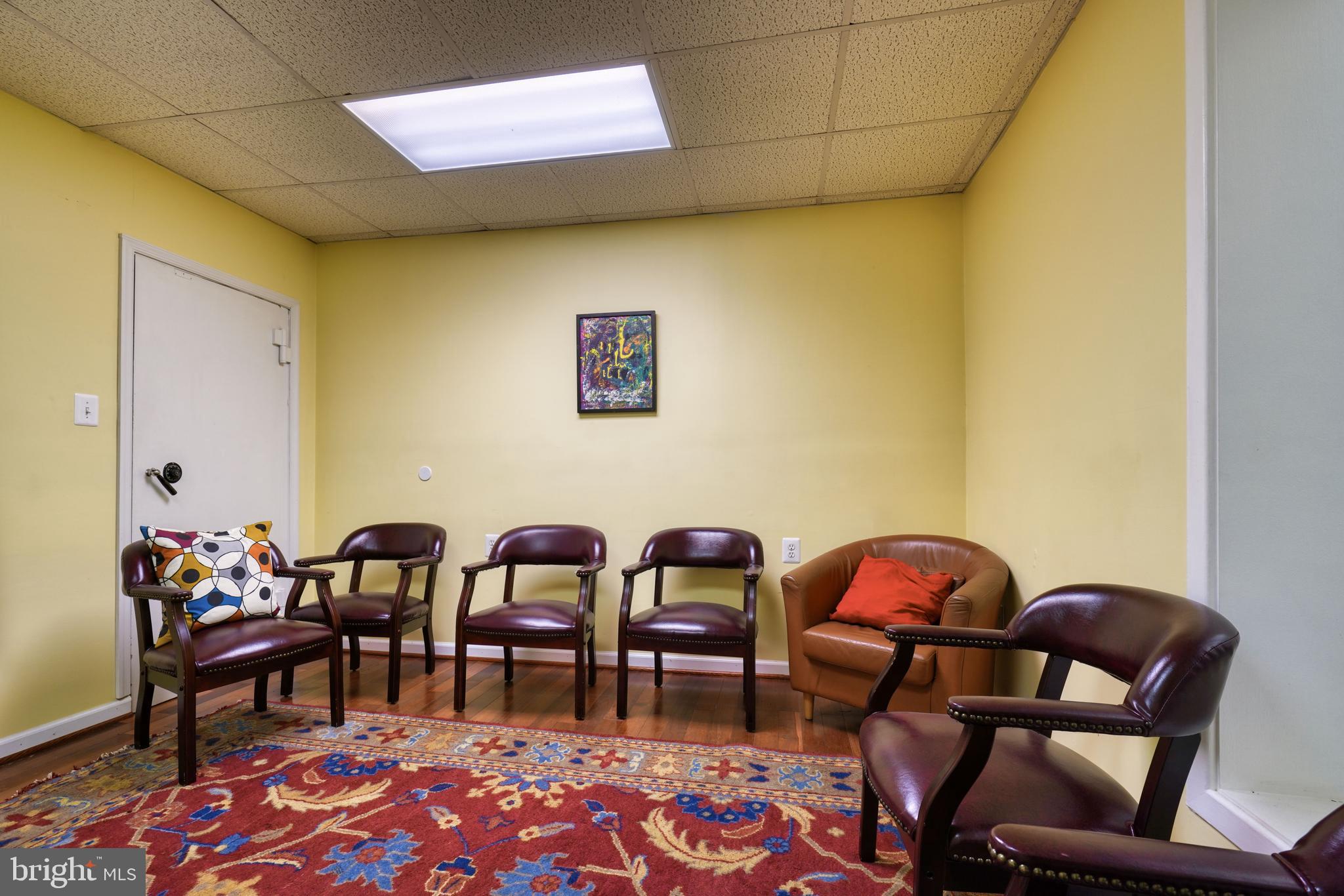 Real estate listing preview #12