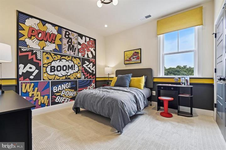 Real estate listing preview #10