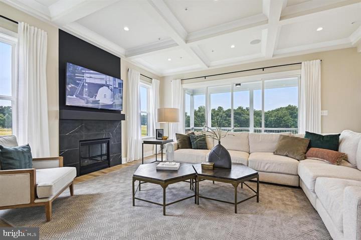 Real estate listing preview #2