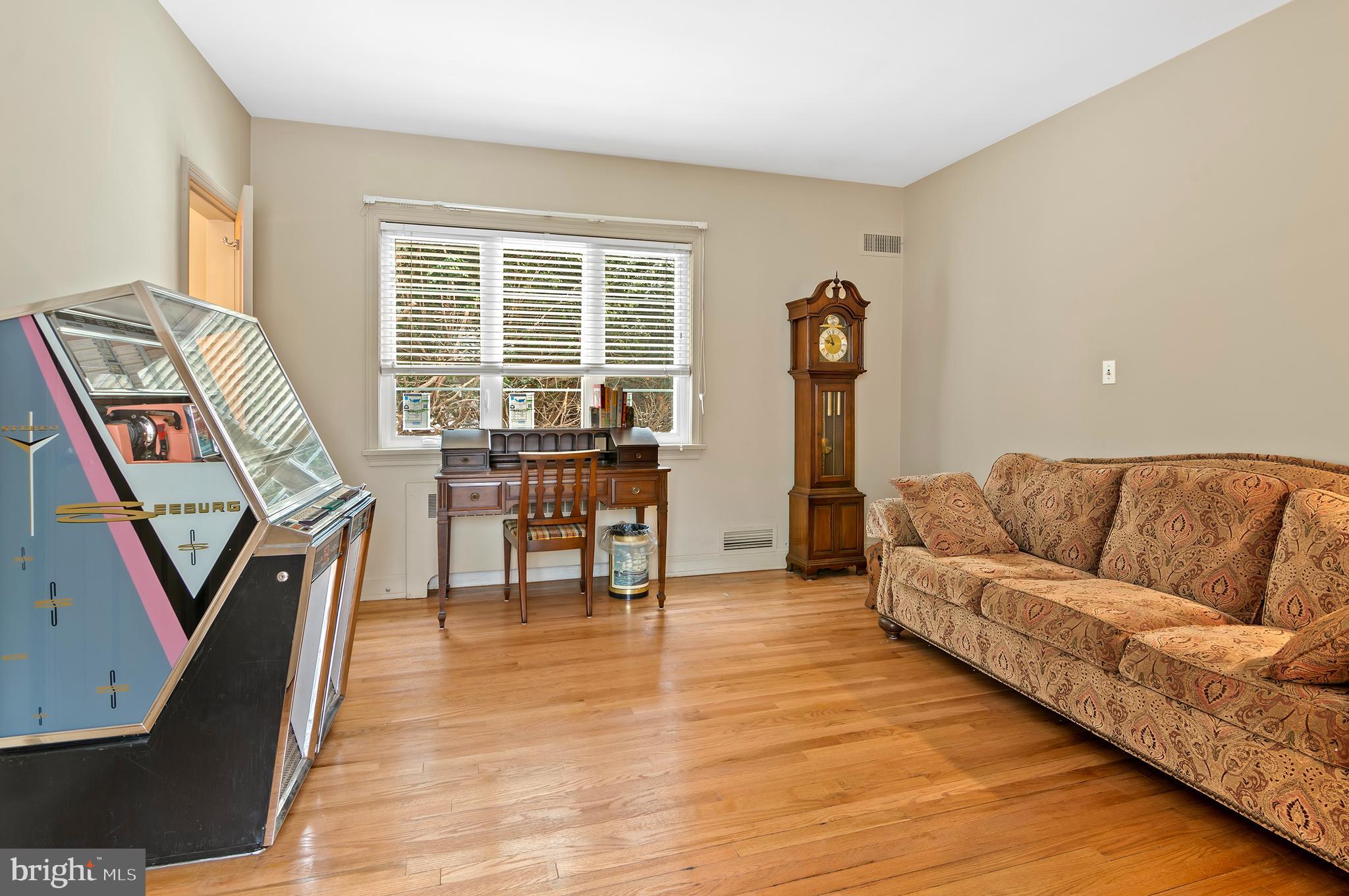 Real estate listing preview #29