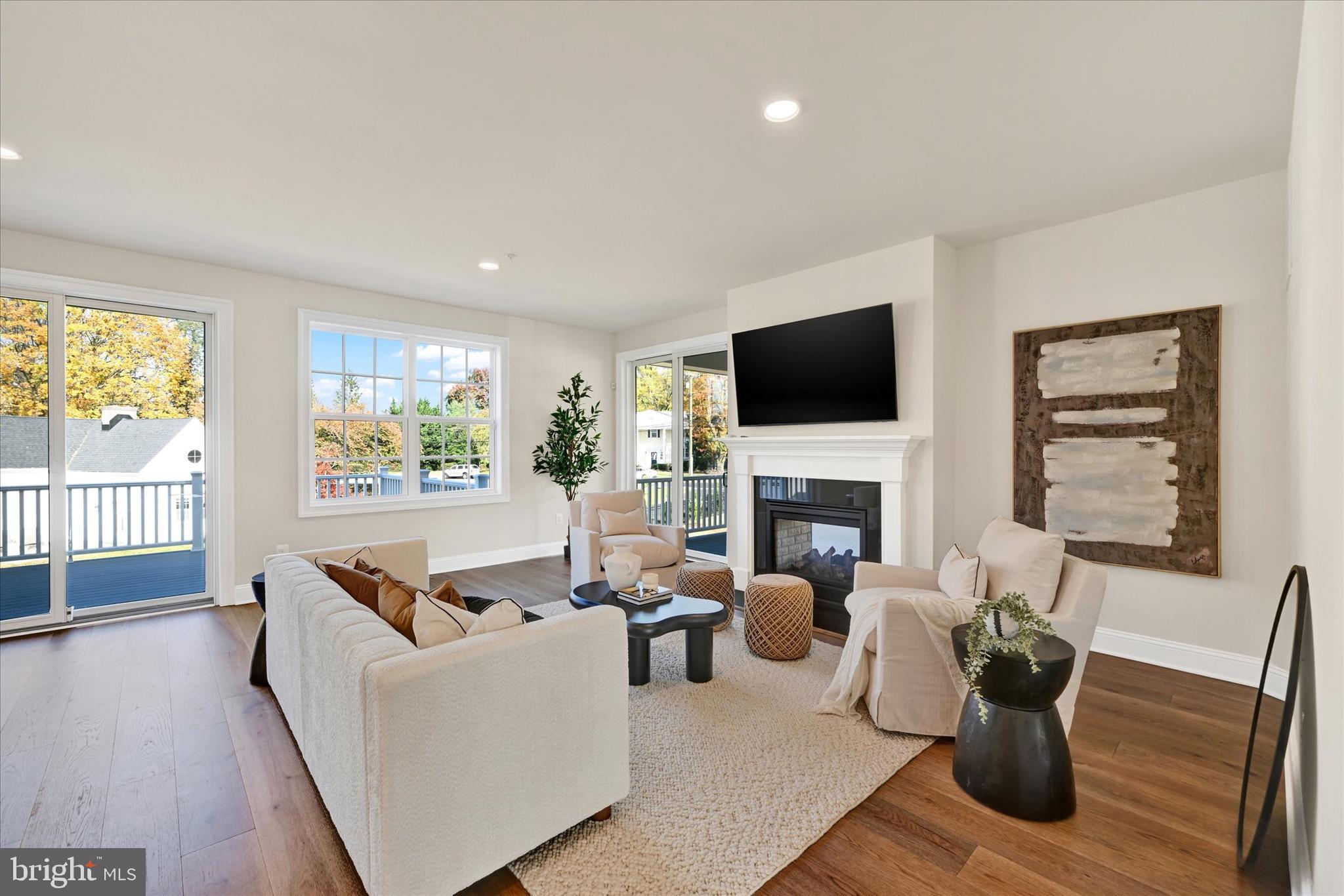 Real estate listing preview #15