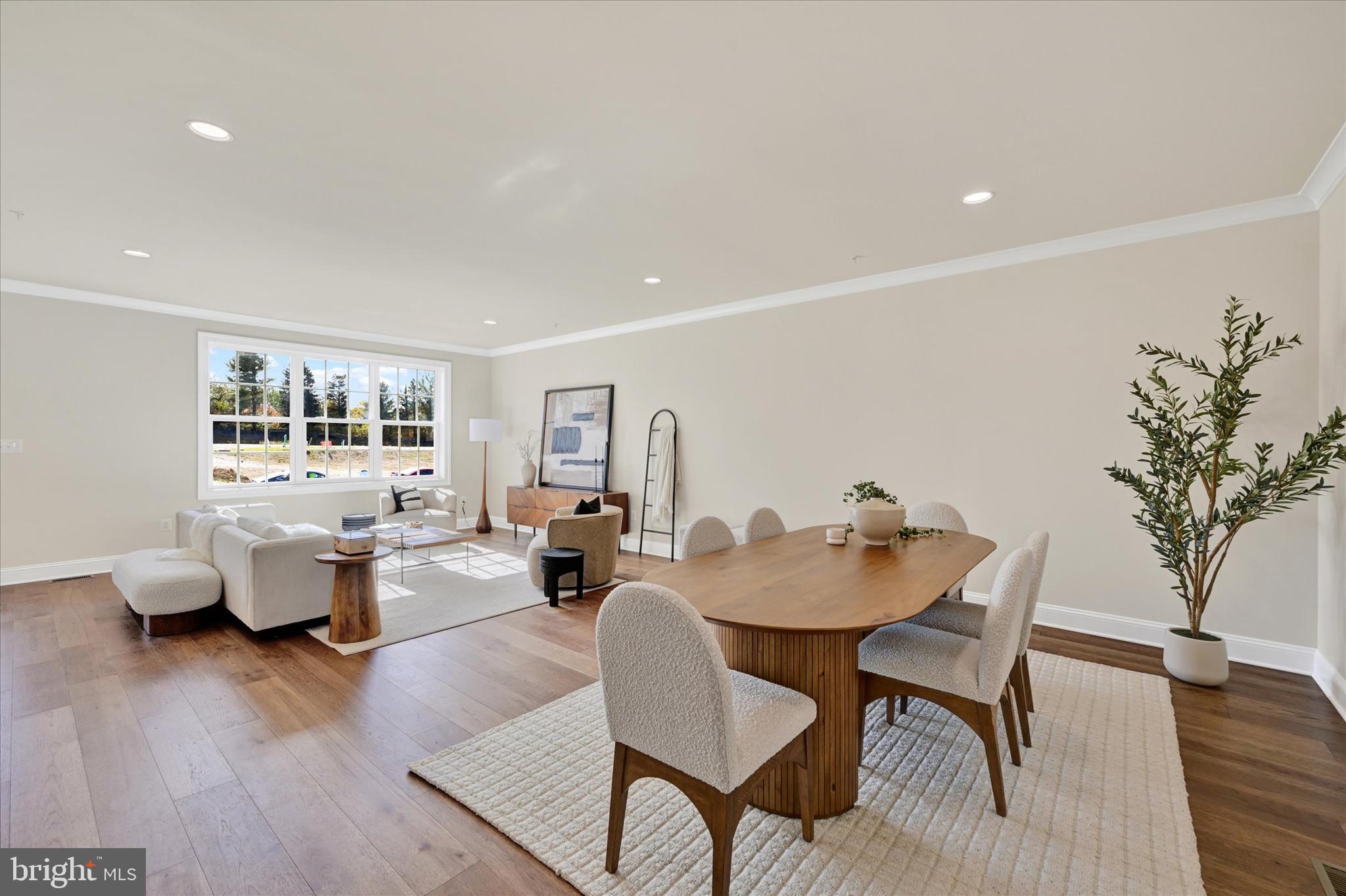 Real estate listing preview #9