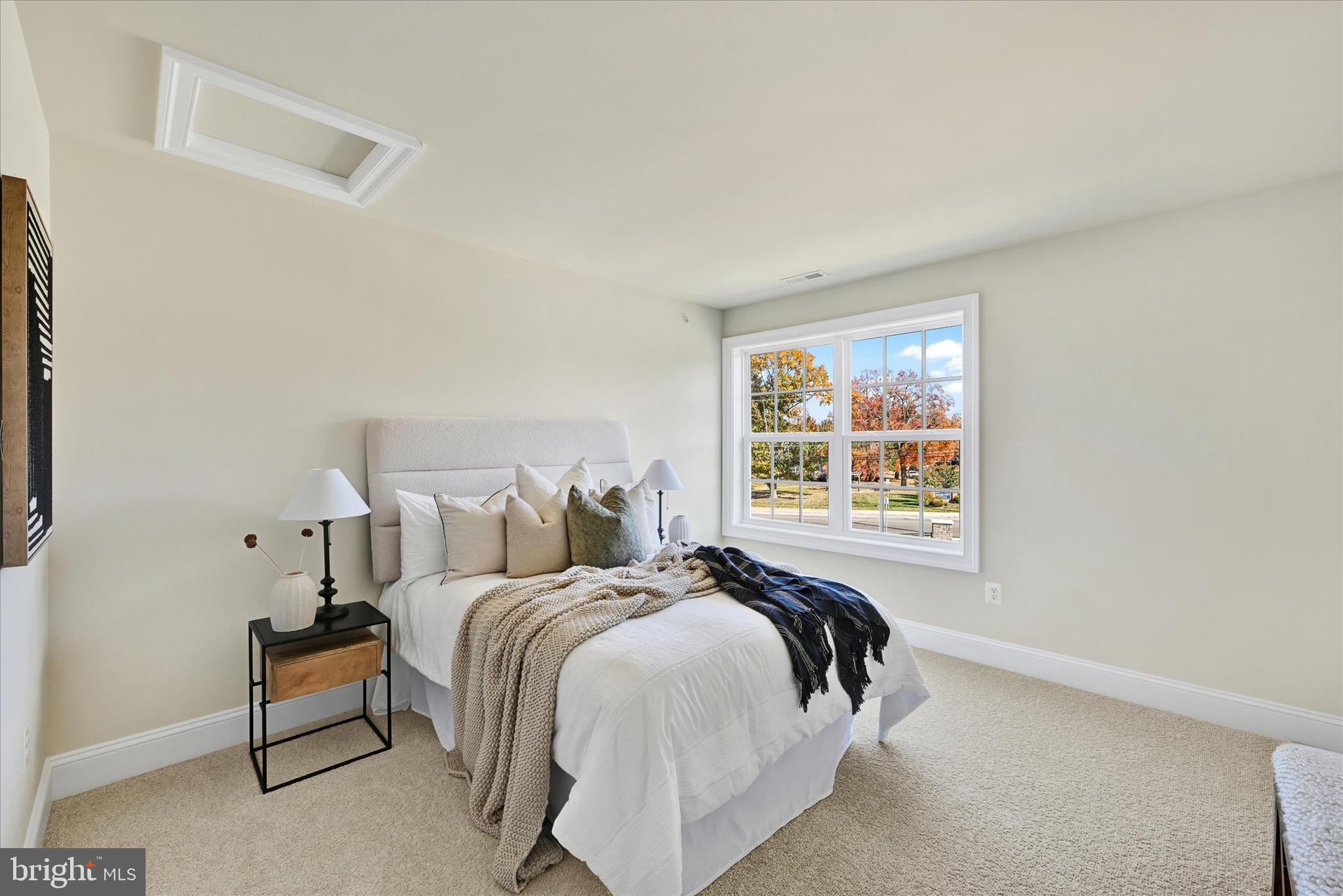 Real estate listing preview #28