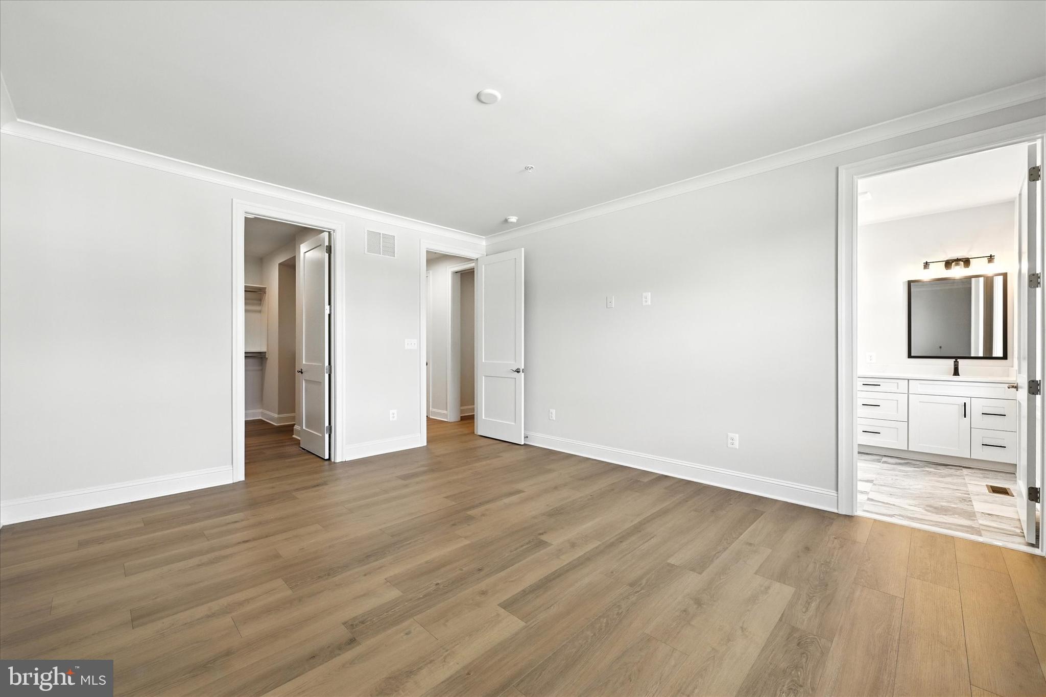 Real estate listing preview #25