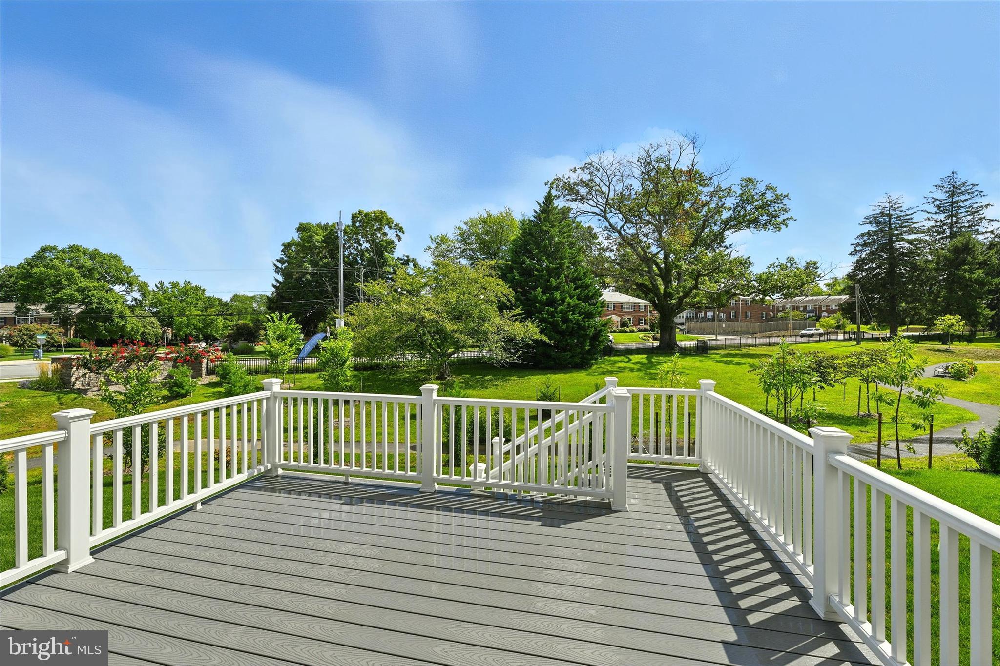 Real estate listing preview #52