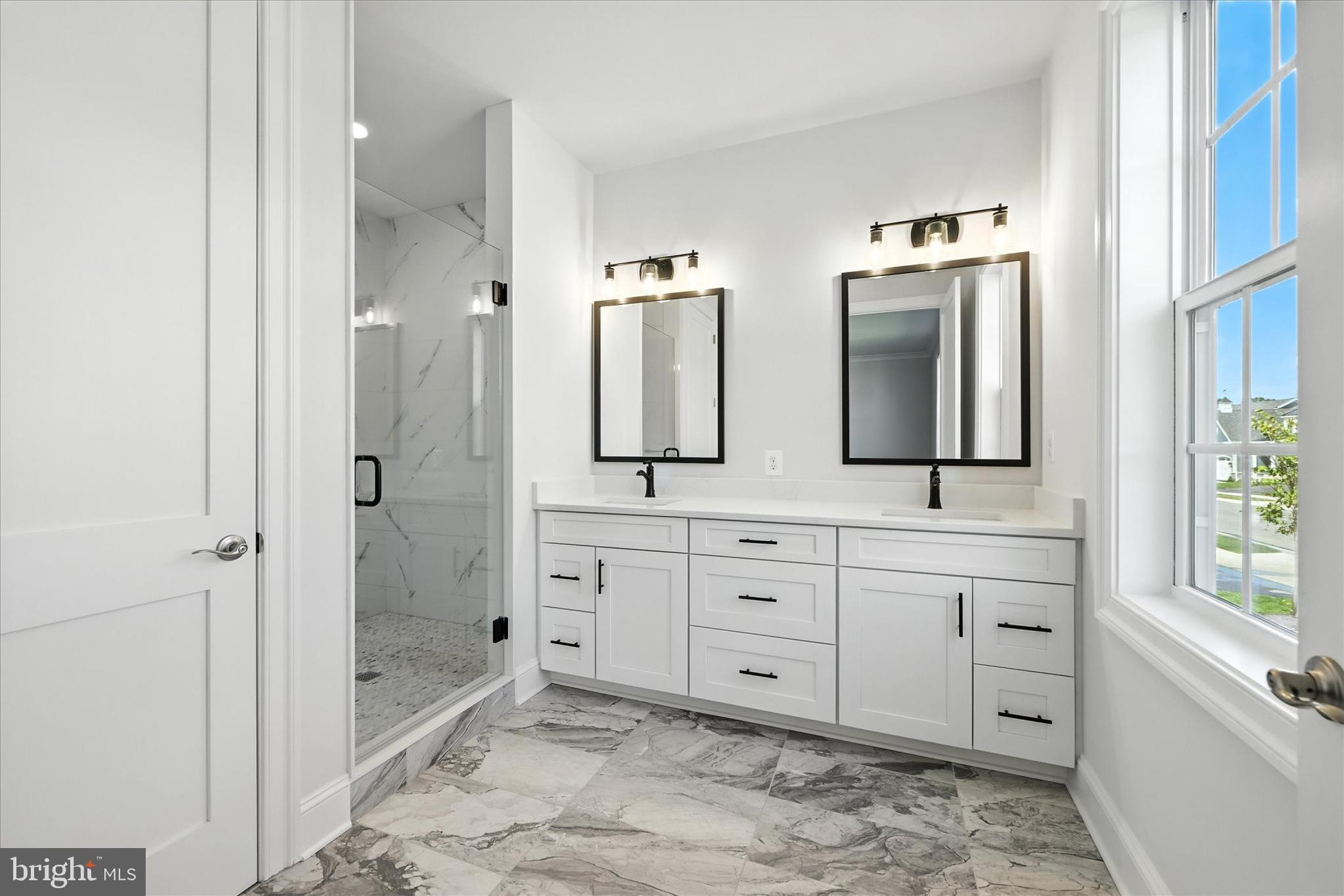 Real estate listing preview #35