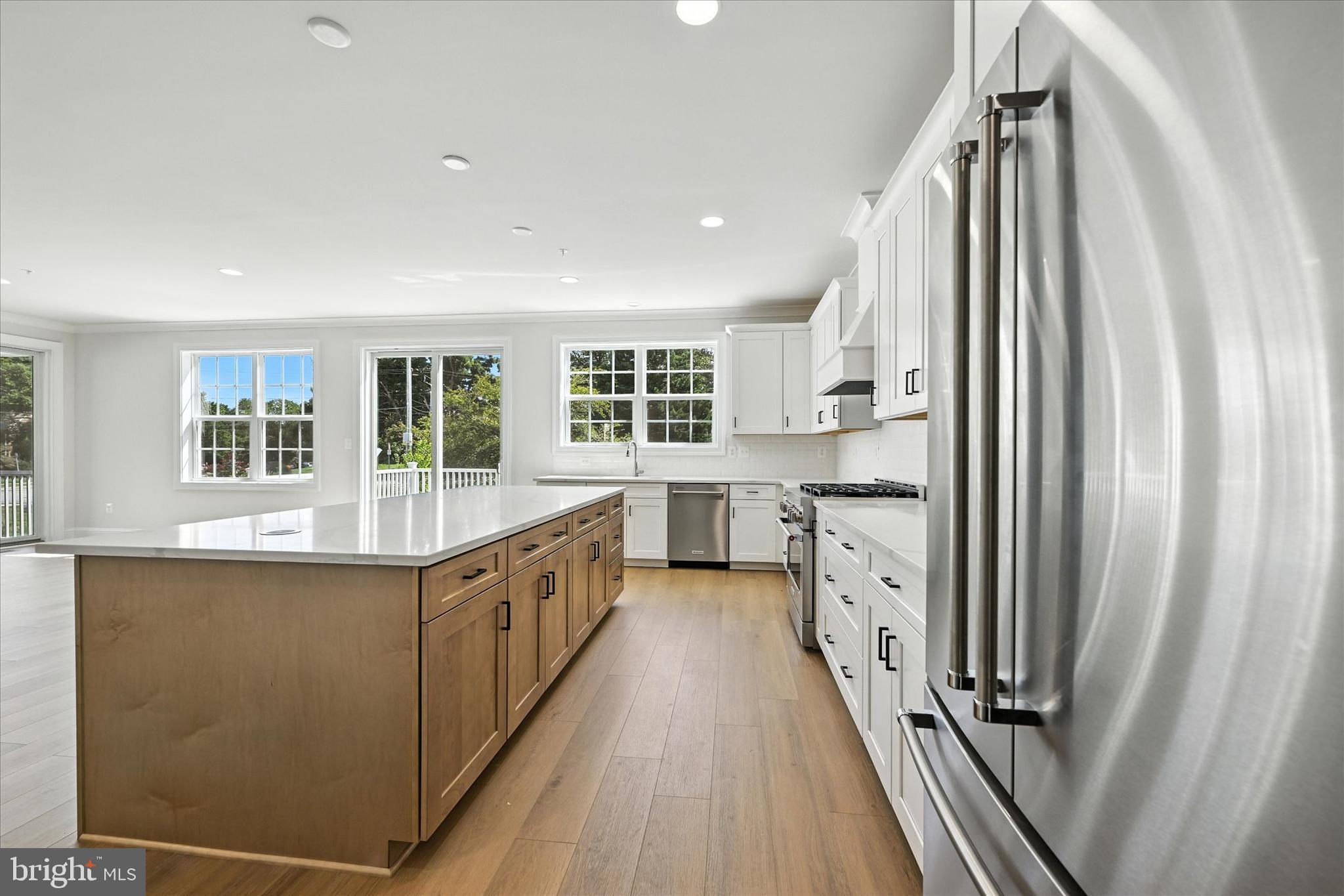 Real estate listing preview #17