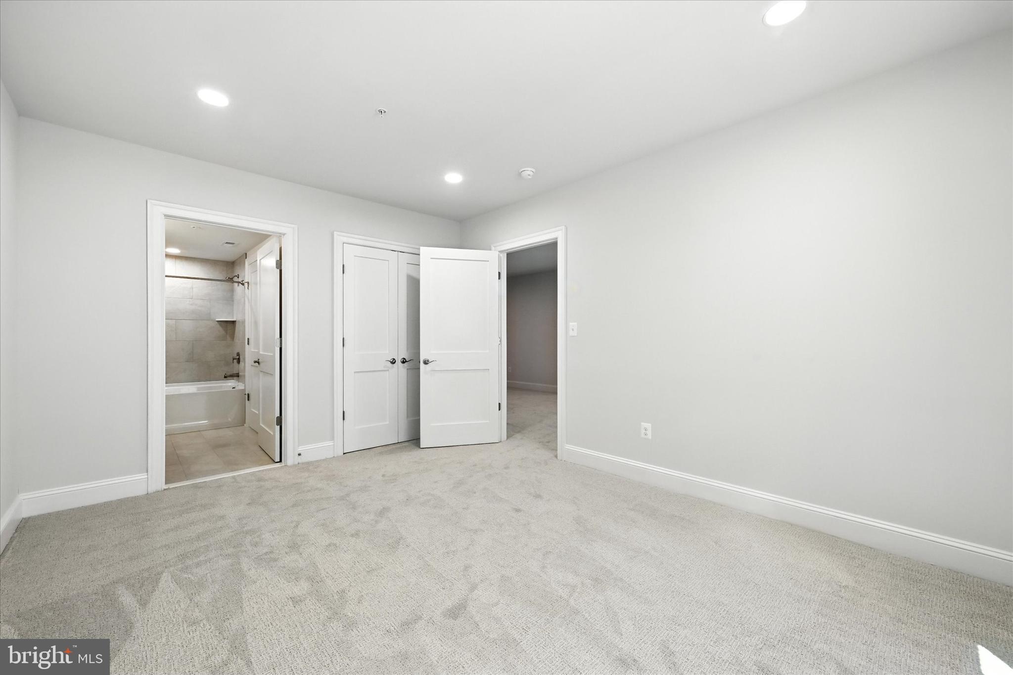 Real estate listing preview #47