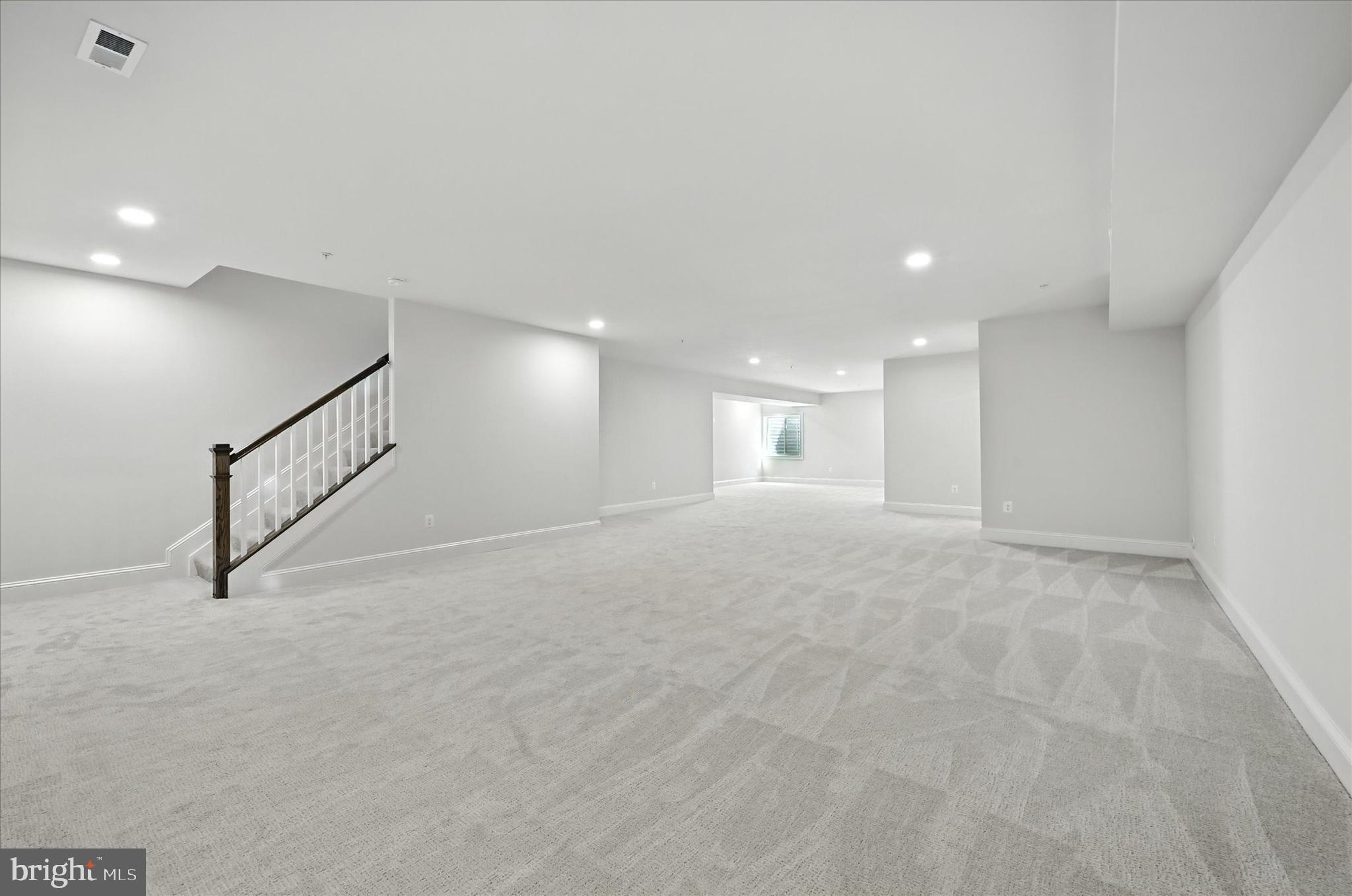 Real estate listing preview #42