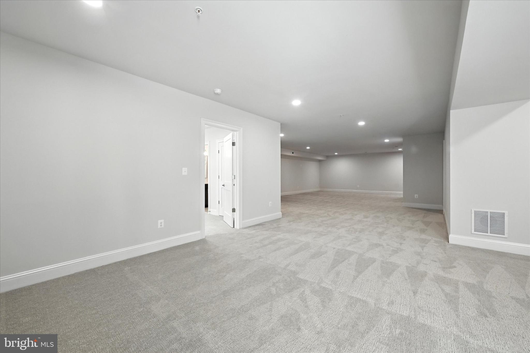 Real estate listing preview #45