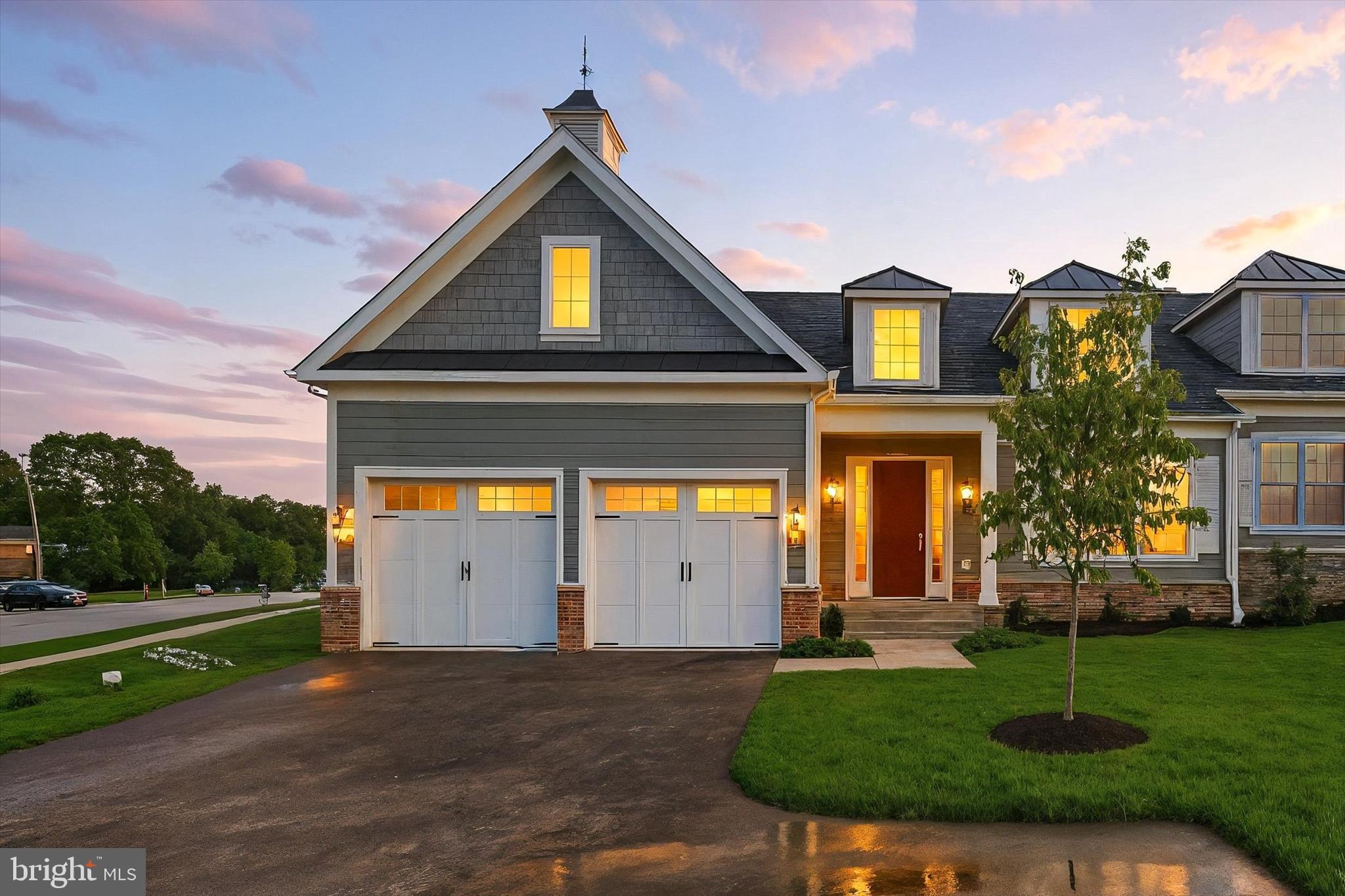 Real estate listing preview #1