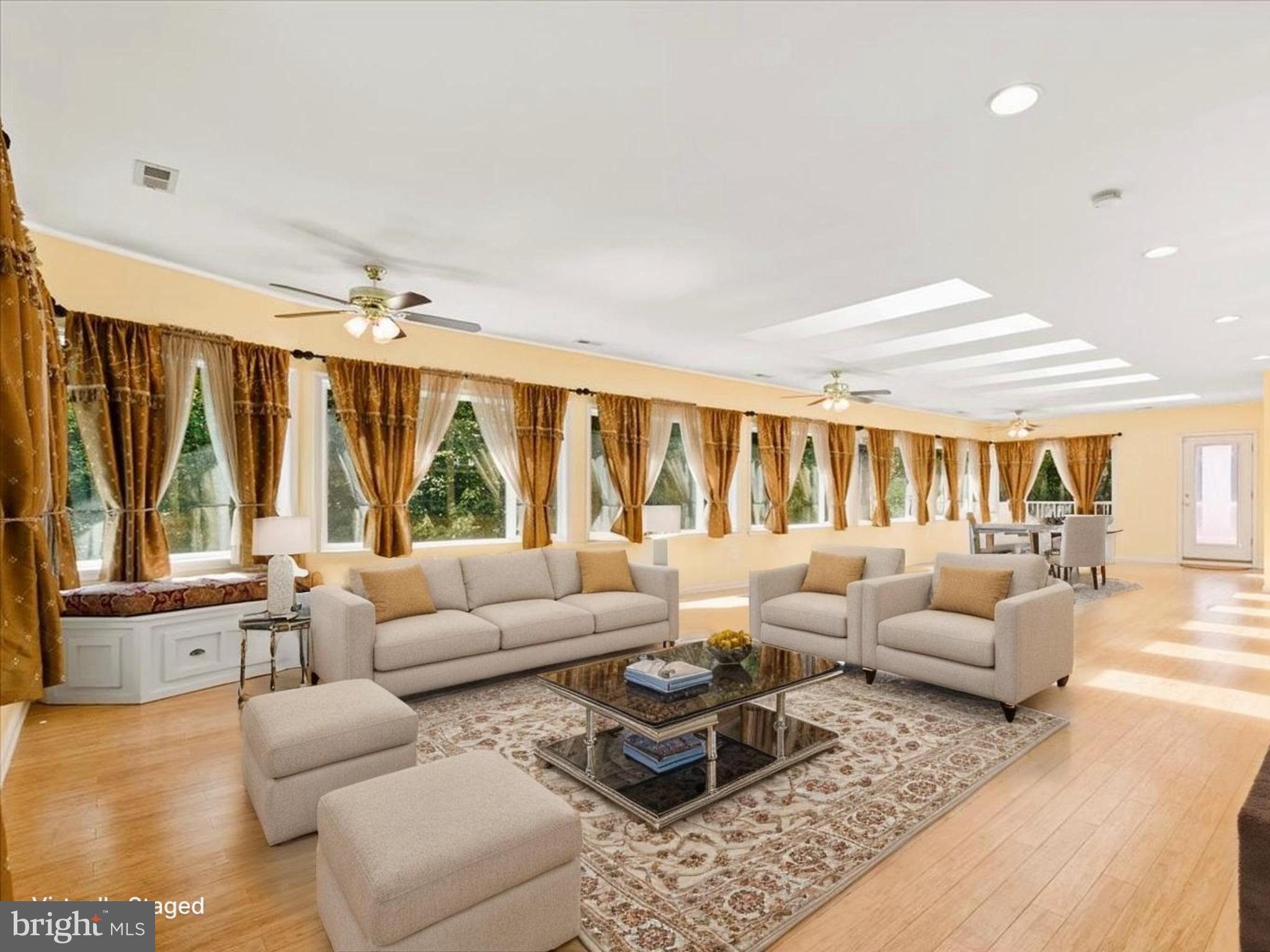 Real estate listing preview #4