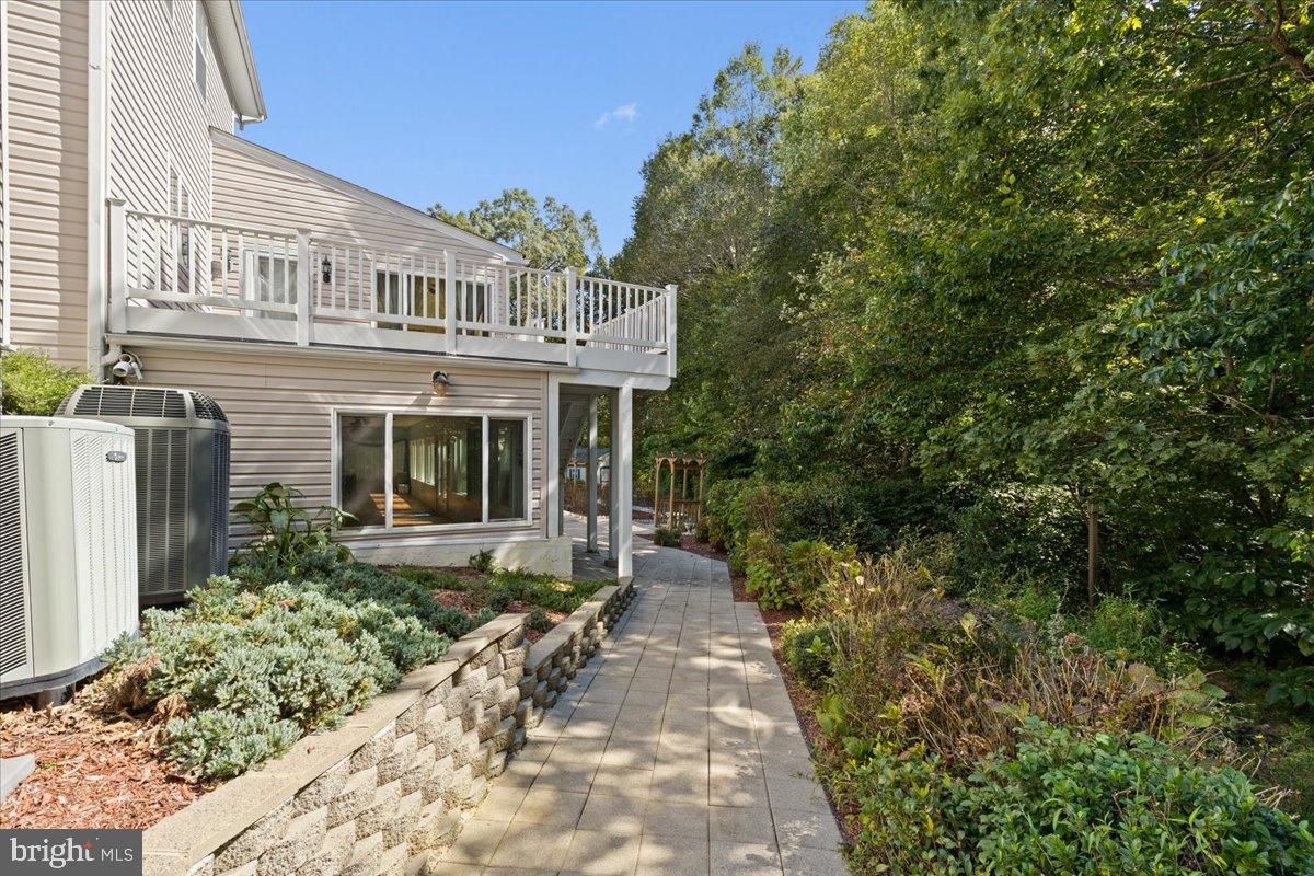 Real estate listing preview #20