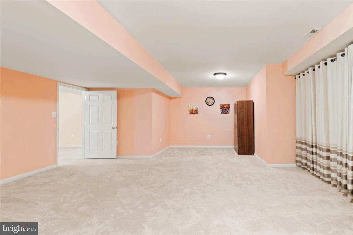 Real estate listing preview #54