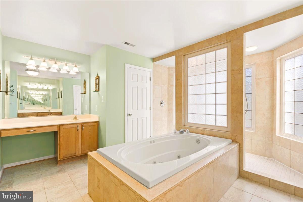 Real estate listing preview #25