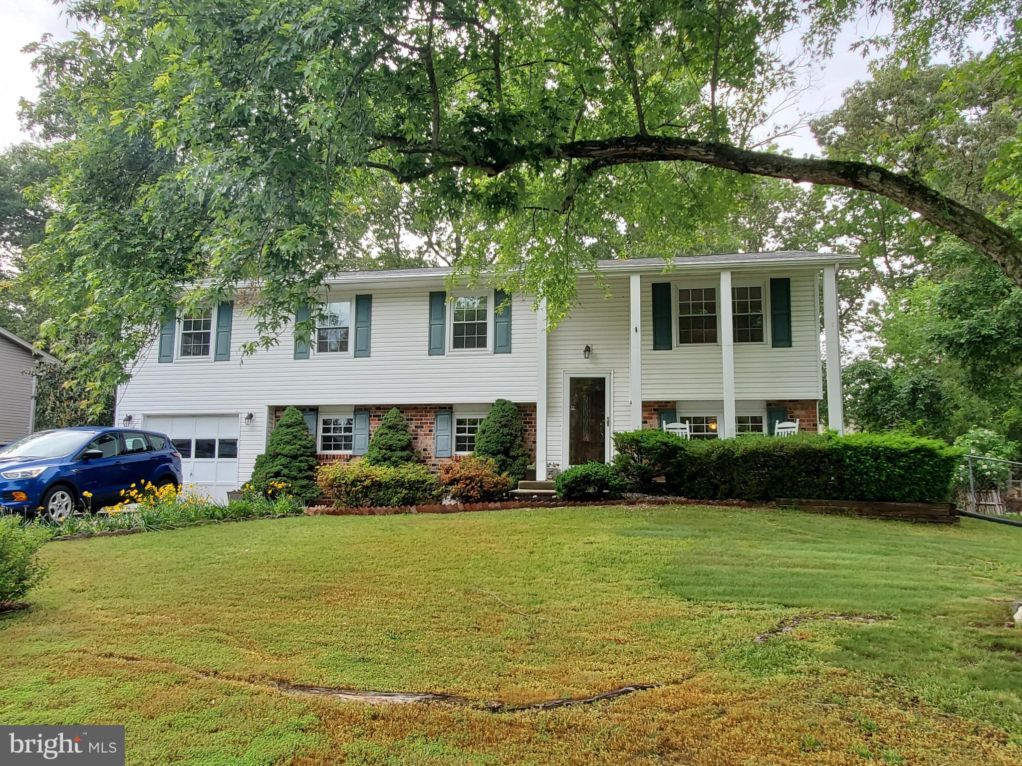 Real estate listing preview #1