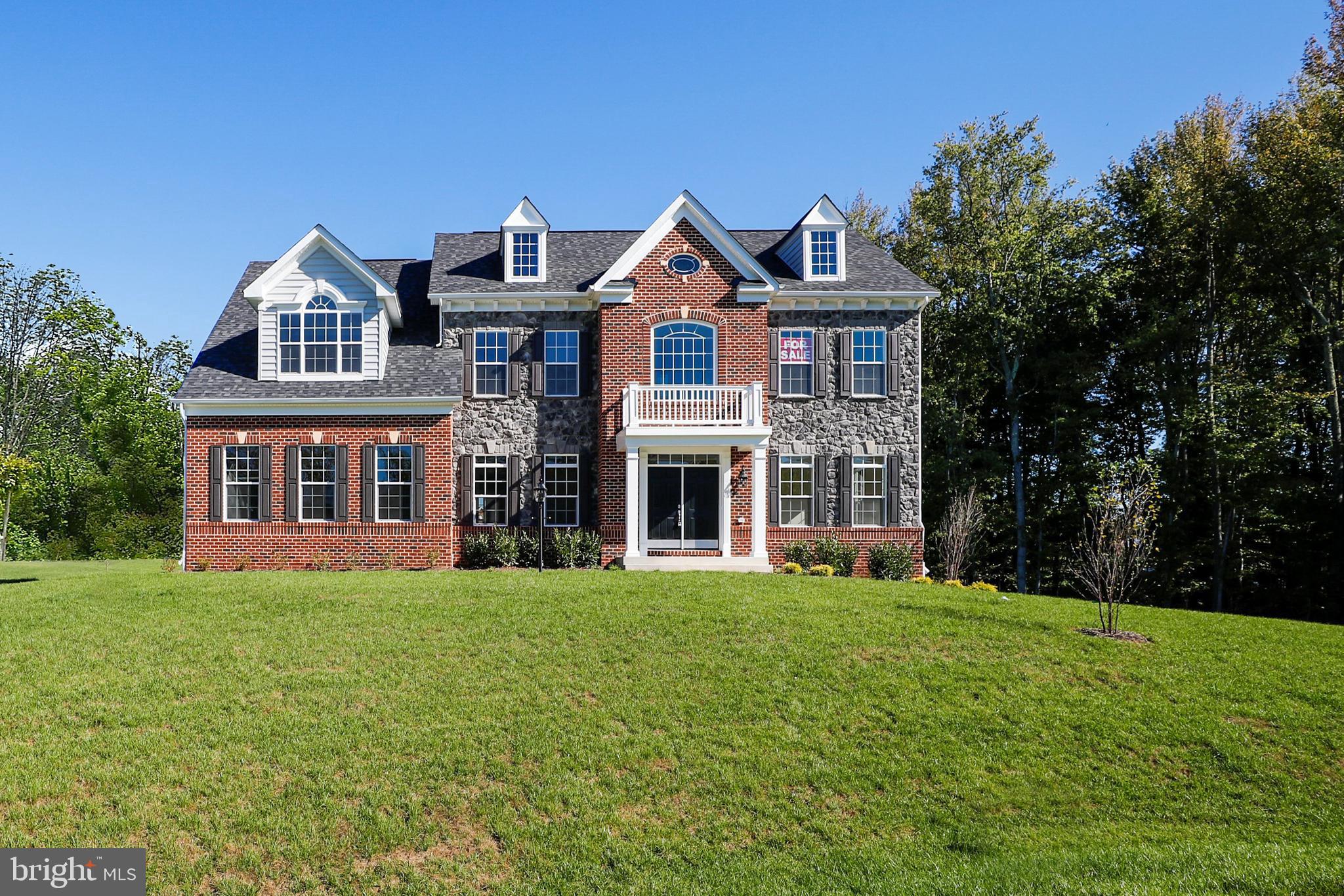 Real estate listing preview #1