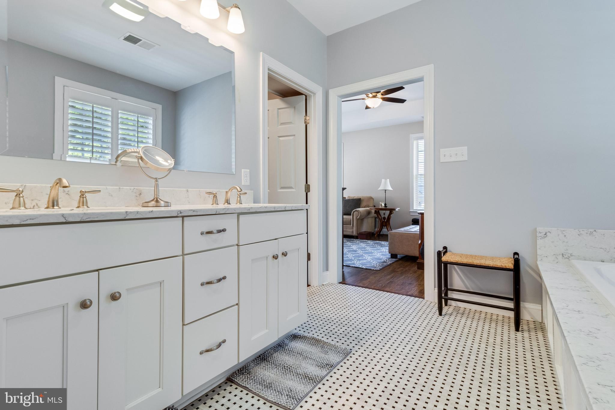 Real estate listing preview #49