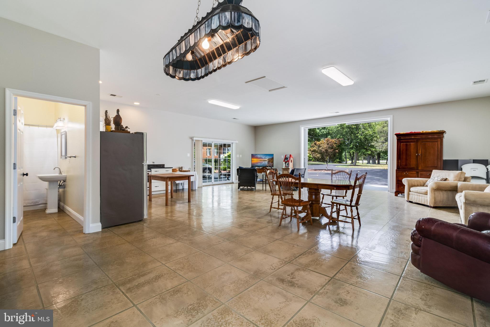 Real estate listing preview #5