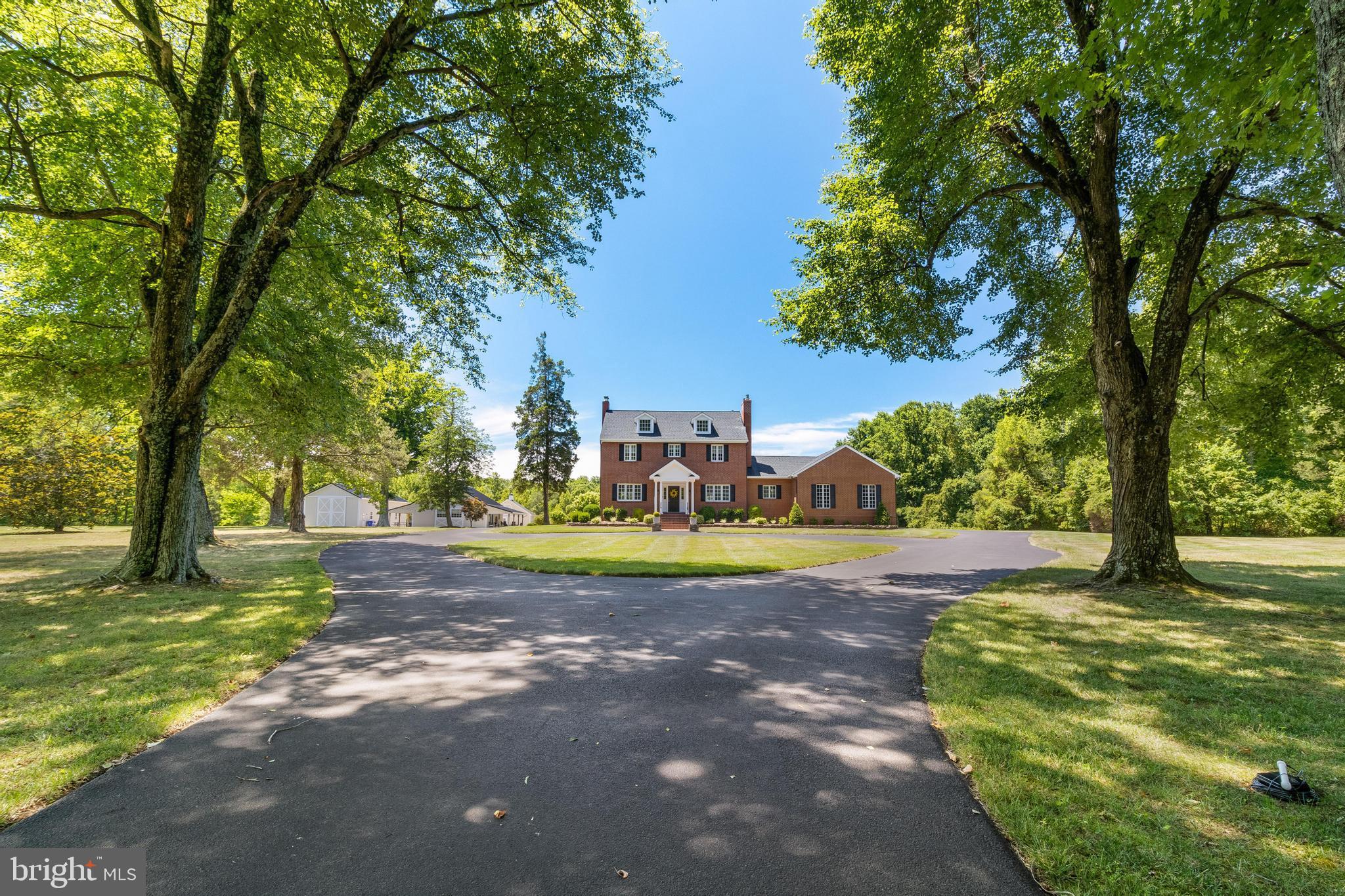 Real estate listing preview #13