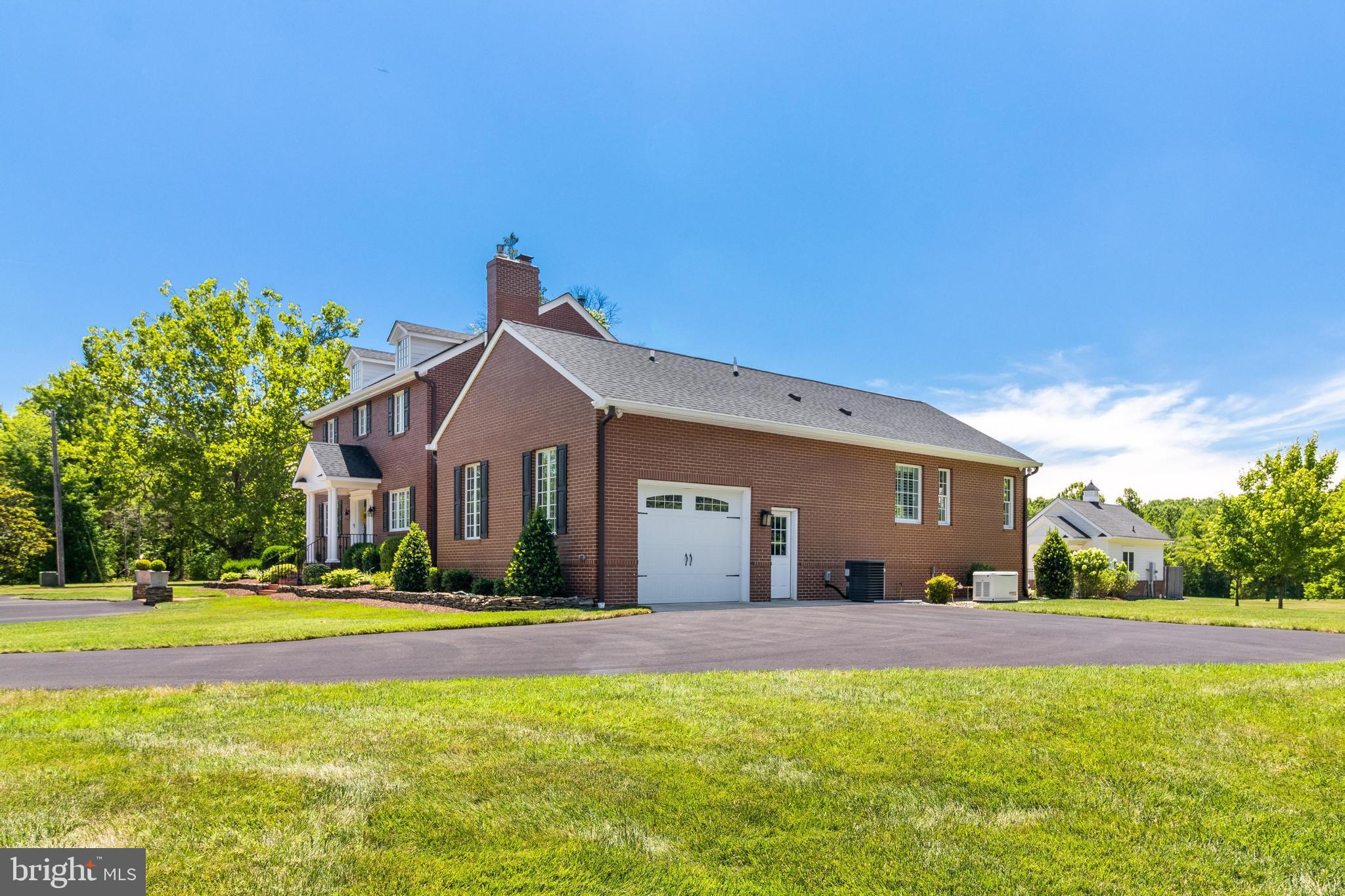 Real estate listing preview #17