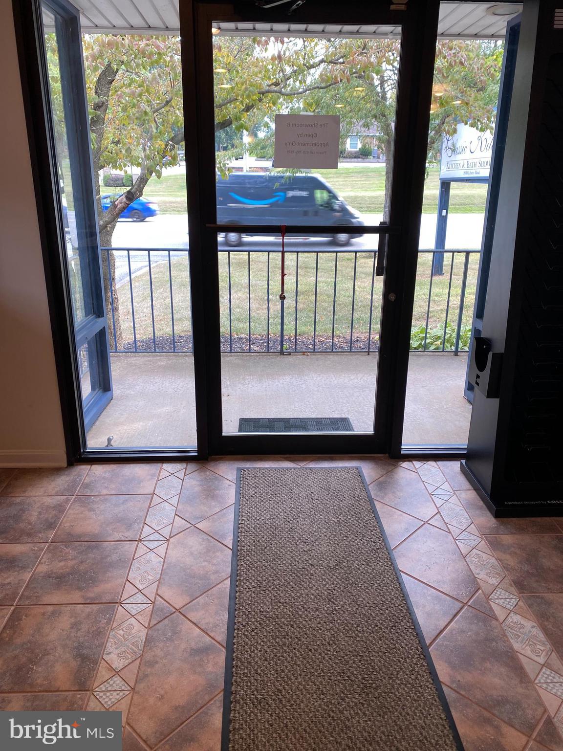 Real estate listing preview #2