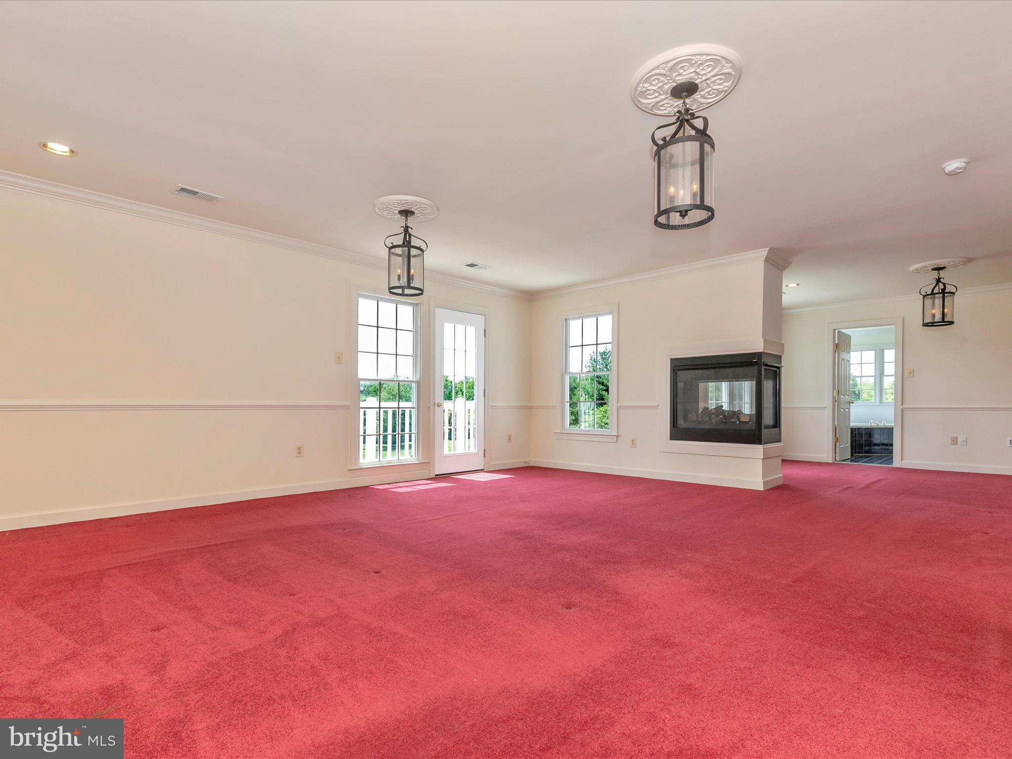 Real estate listing preview #35