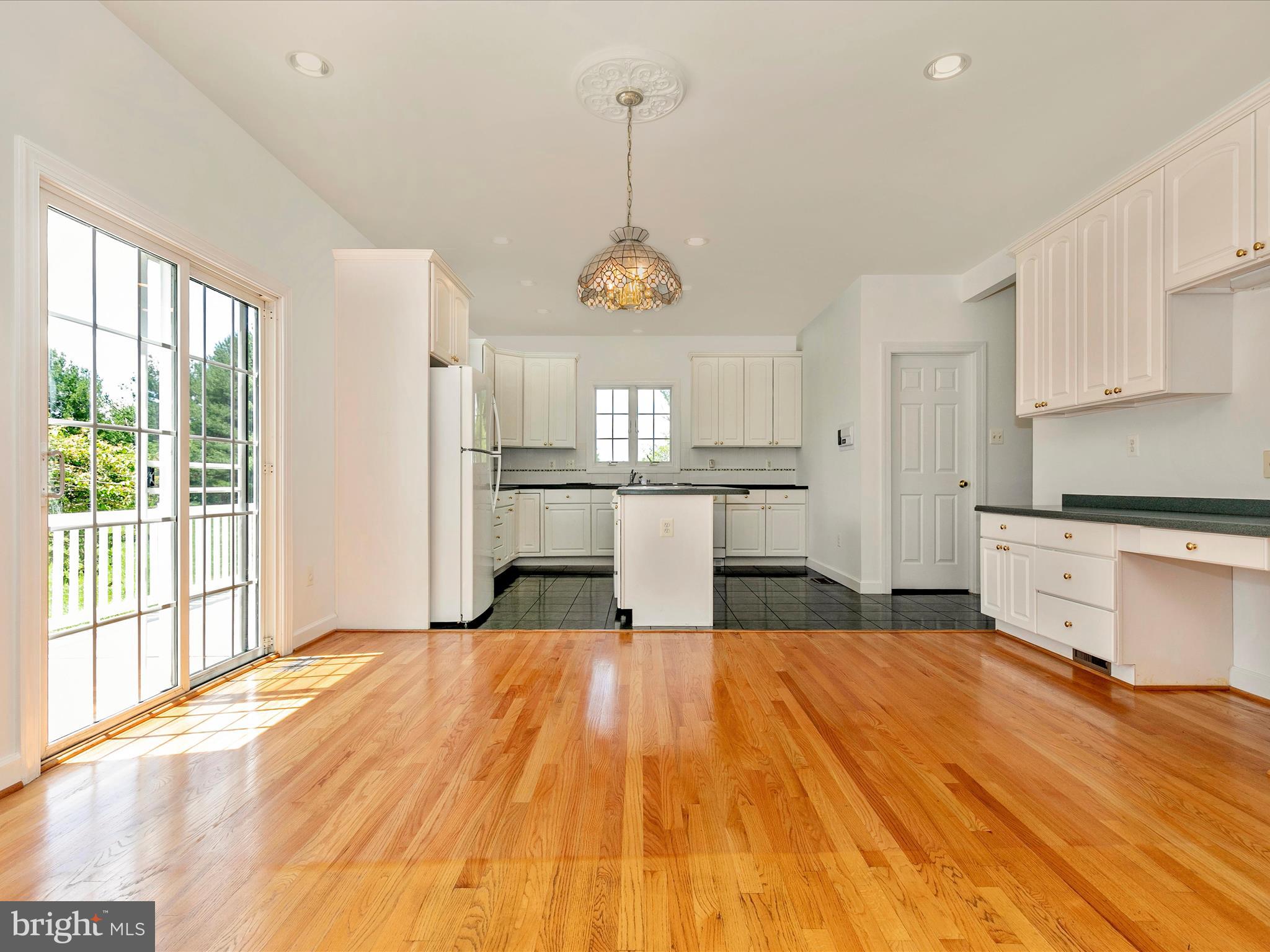 Real estate listing preview #20