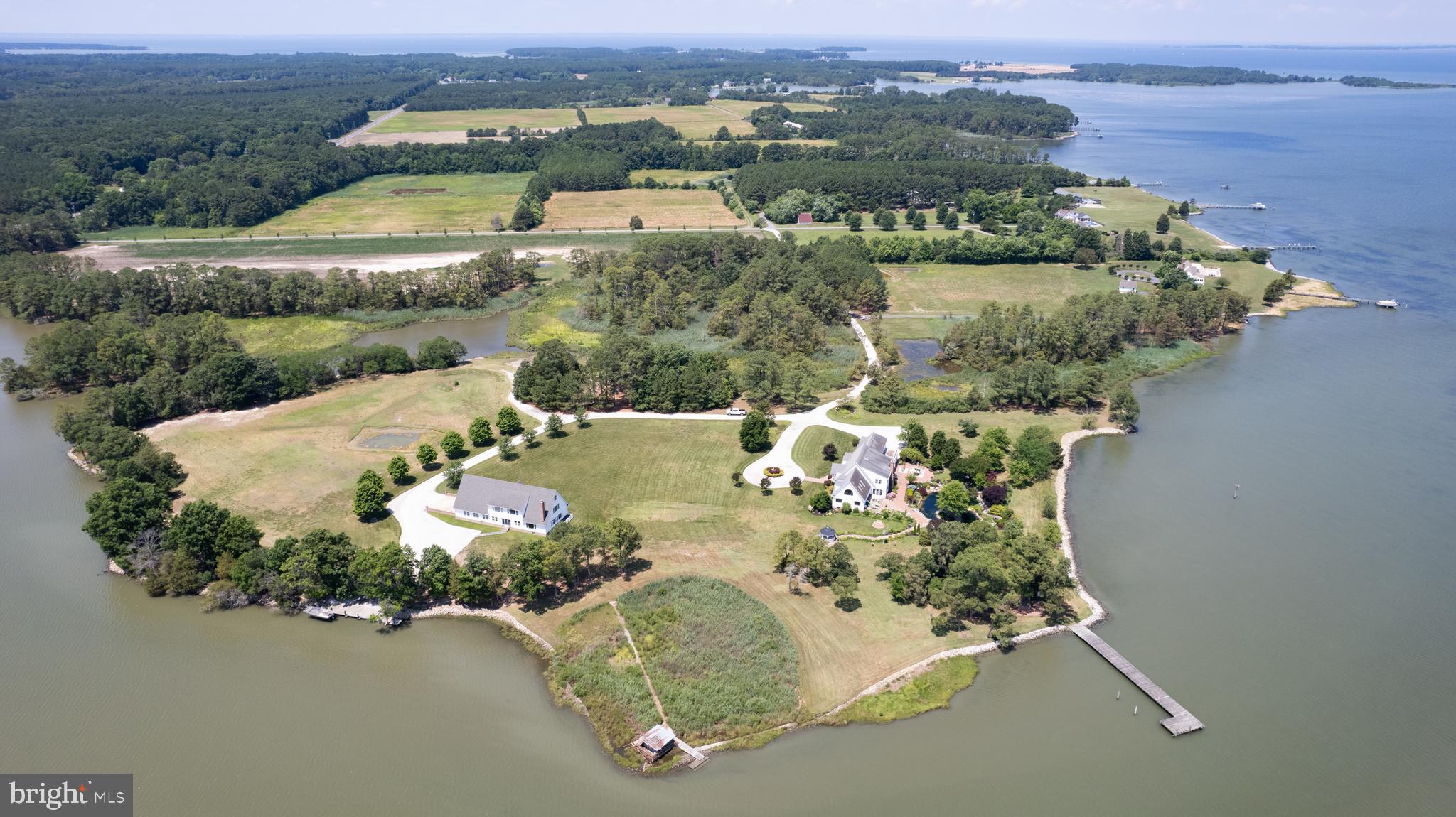 Real estate listing preview #2