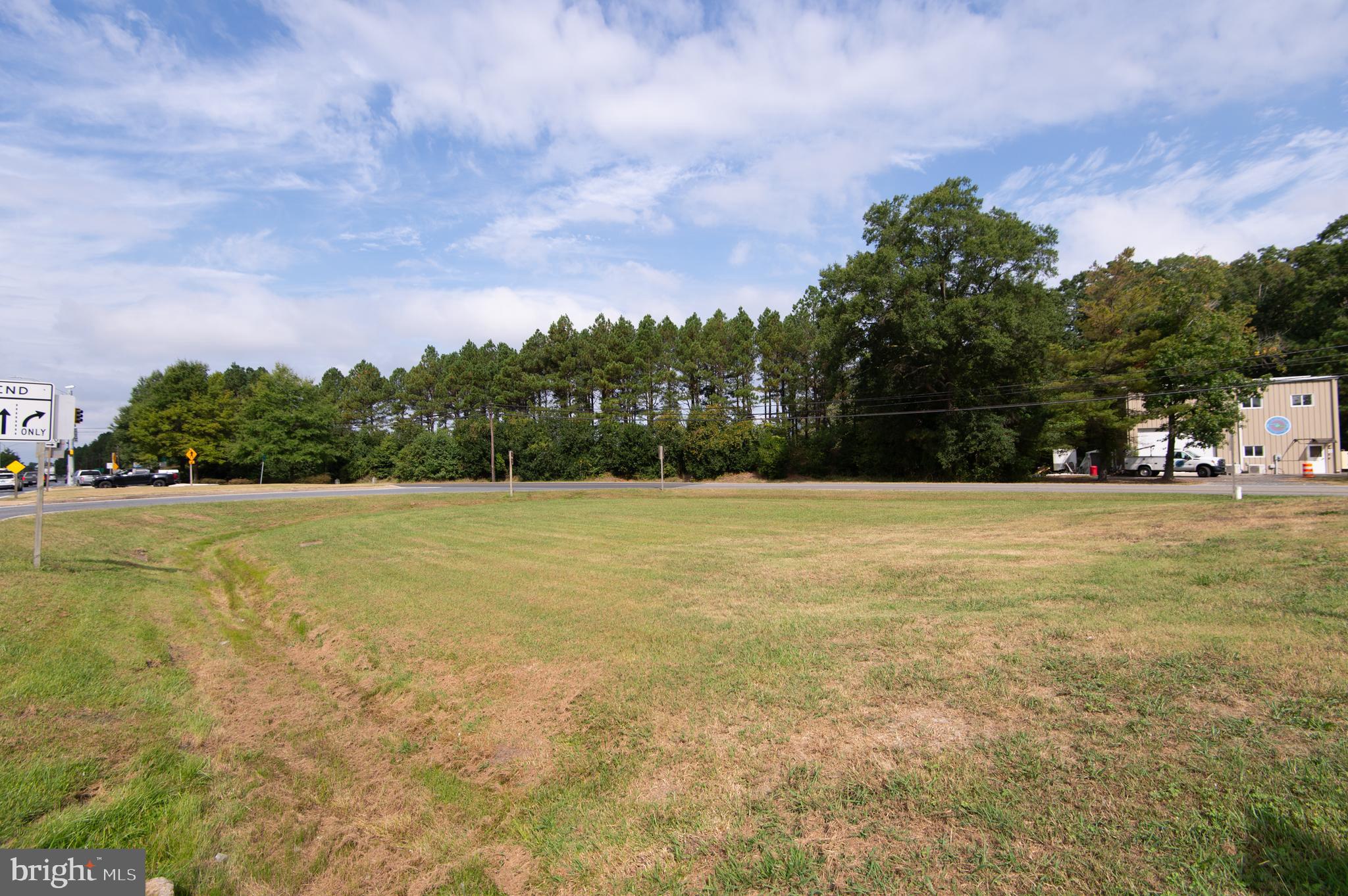 Real estate listing preview #2