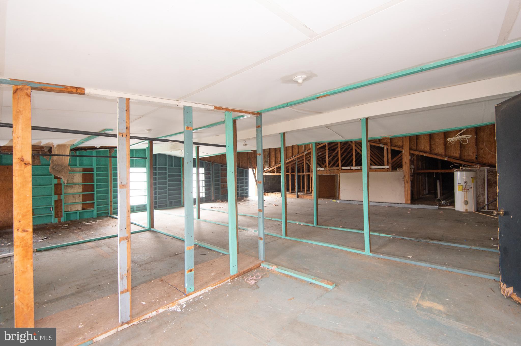 Real estate listing preview #24