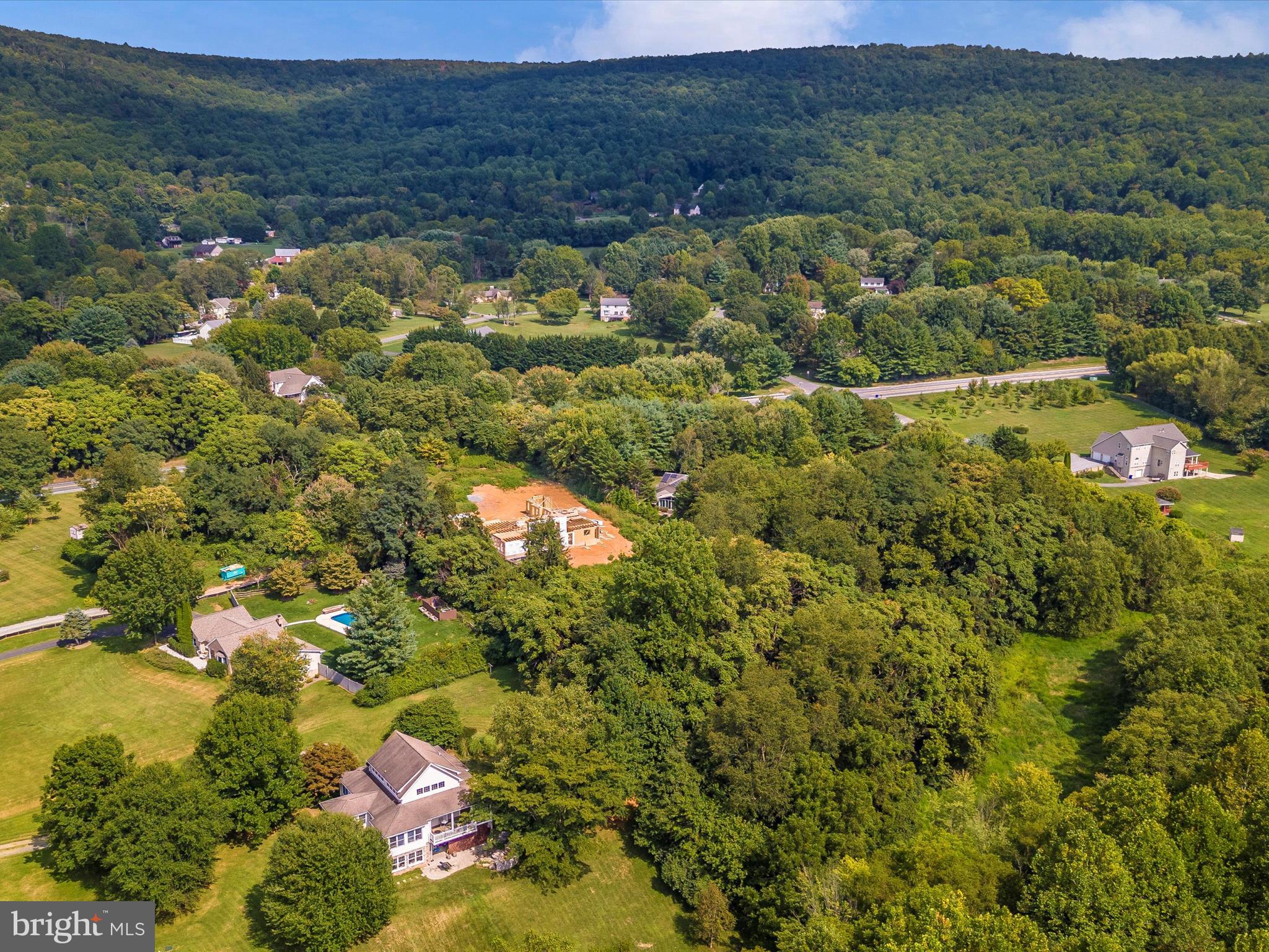 Real estate listing preview #13