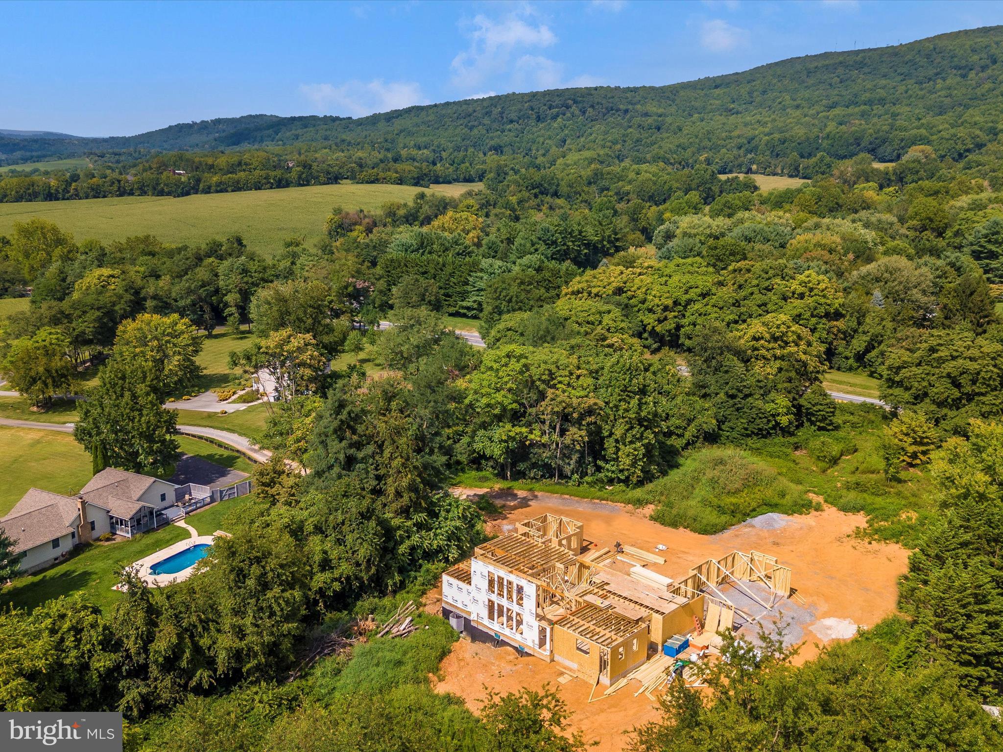 Real estate listing preview #16