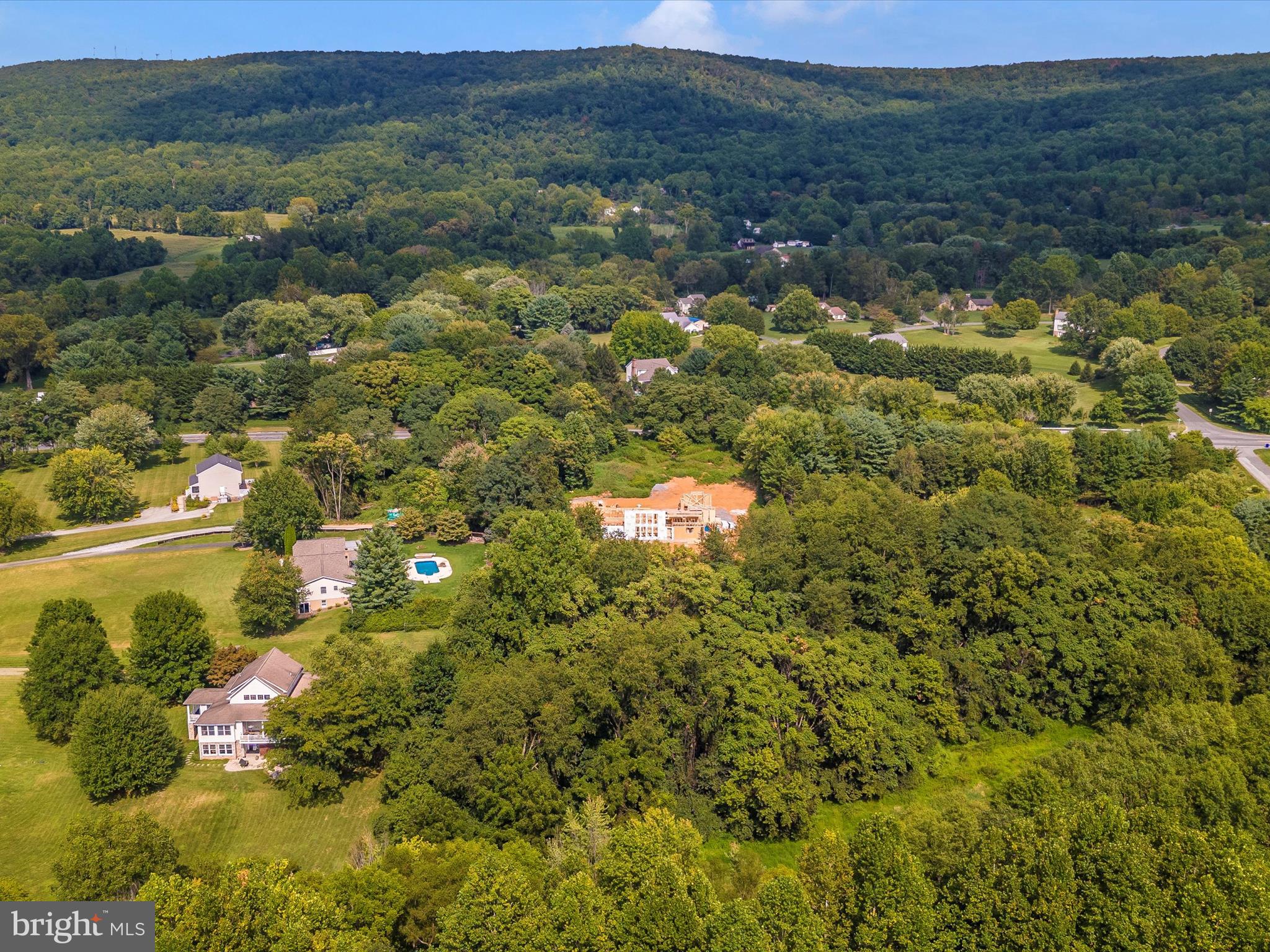 Real estate listing preview #12