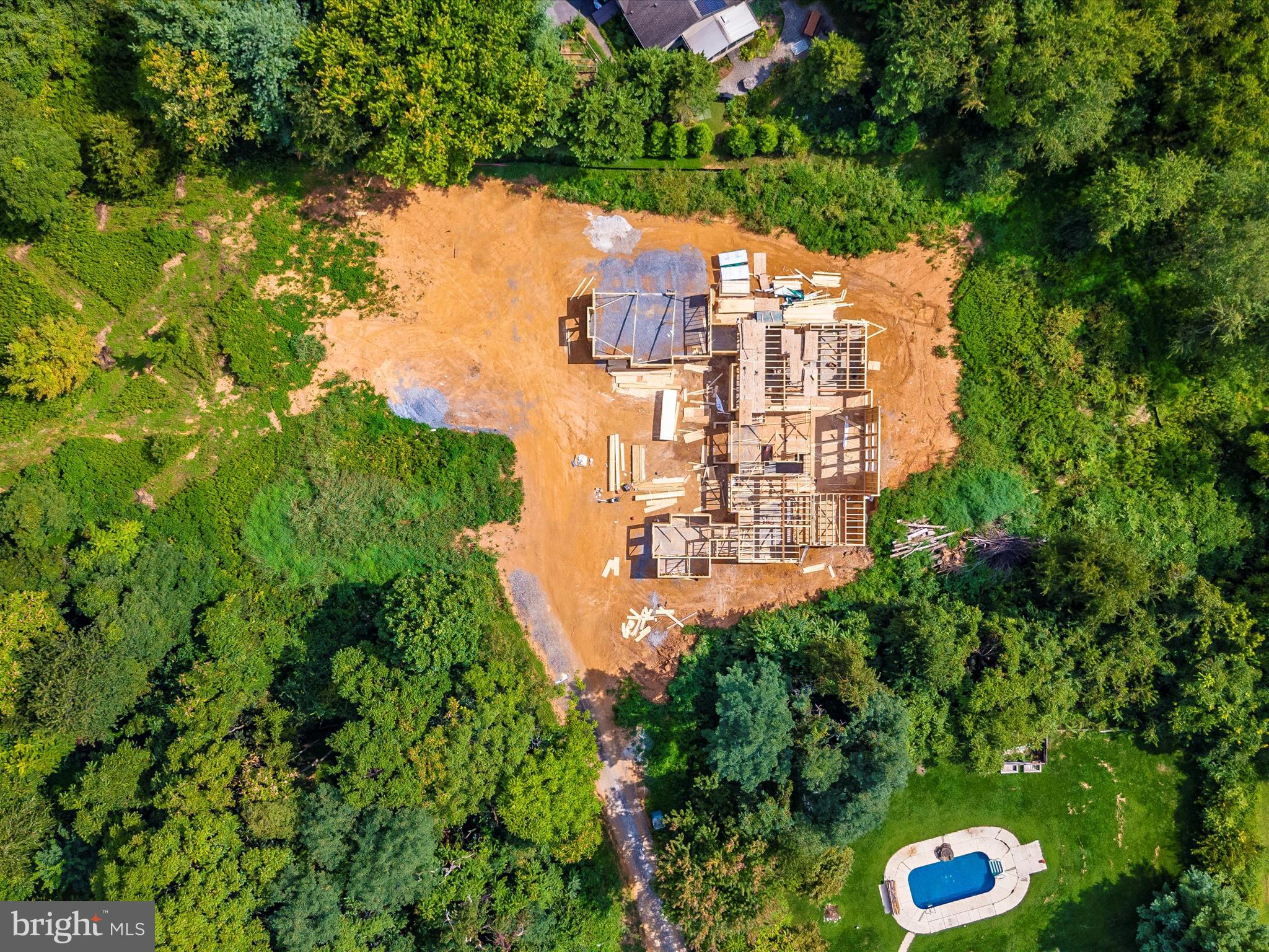 Real estate listing preview #18