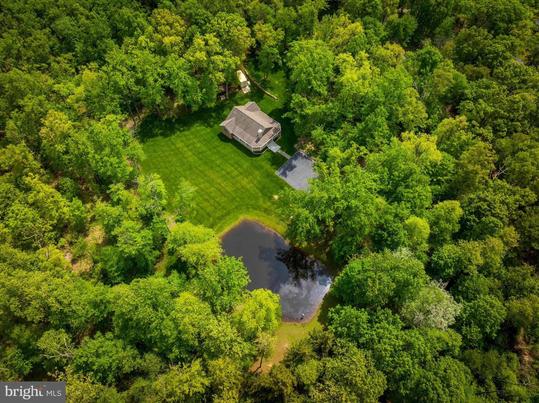 Real estate listing preview #24