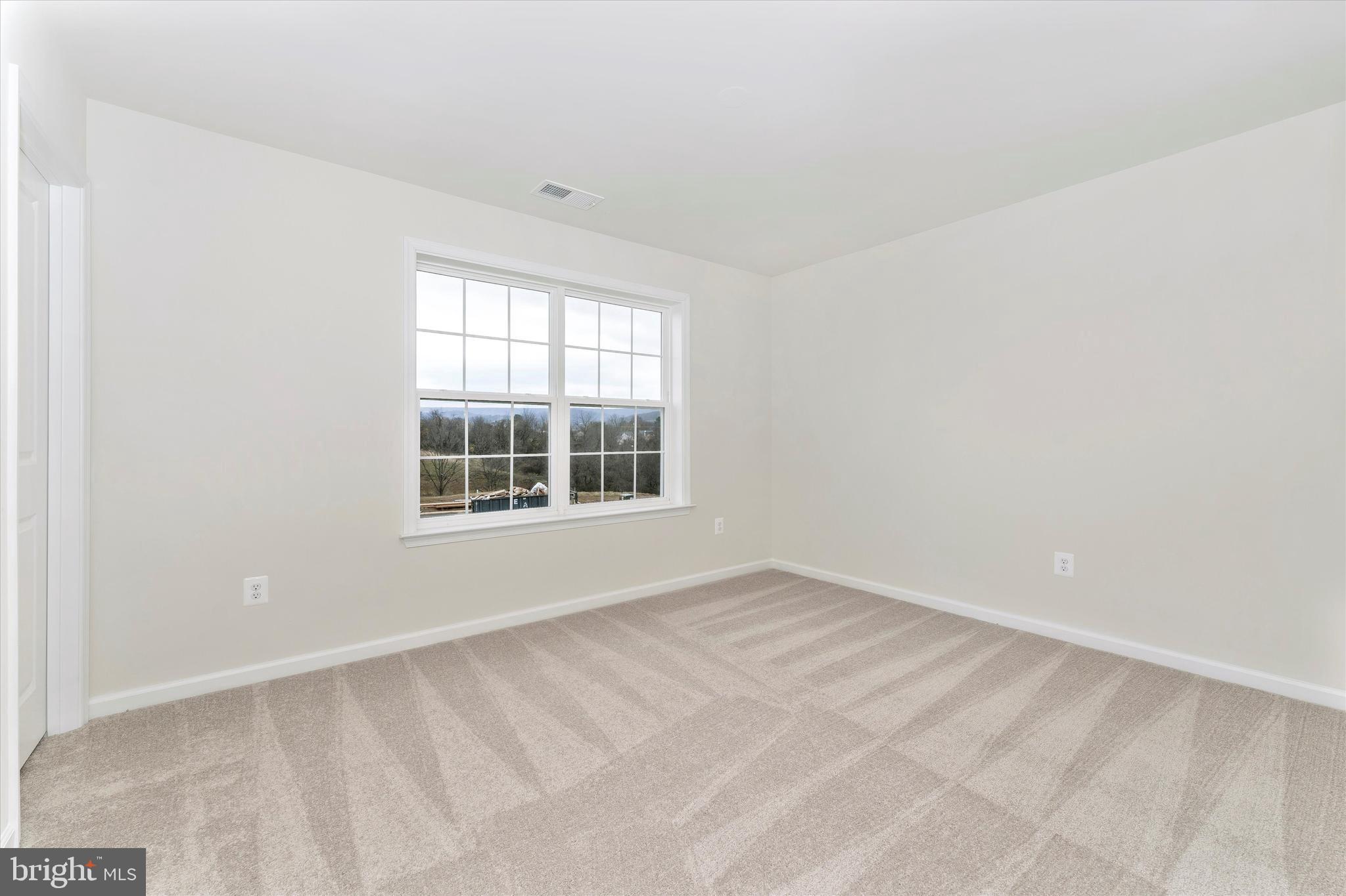 Real estate listing preview #47